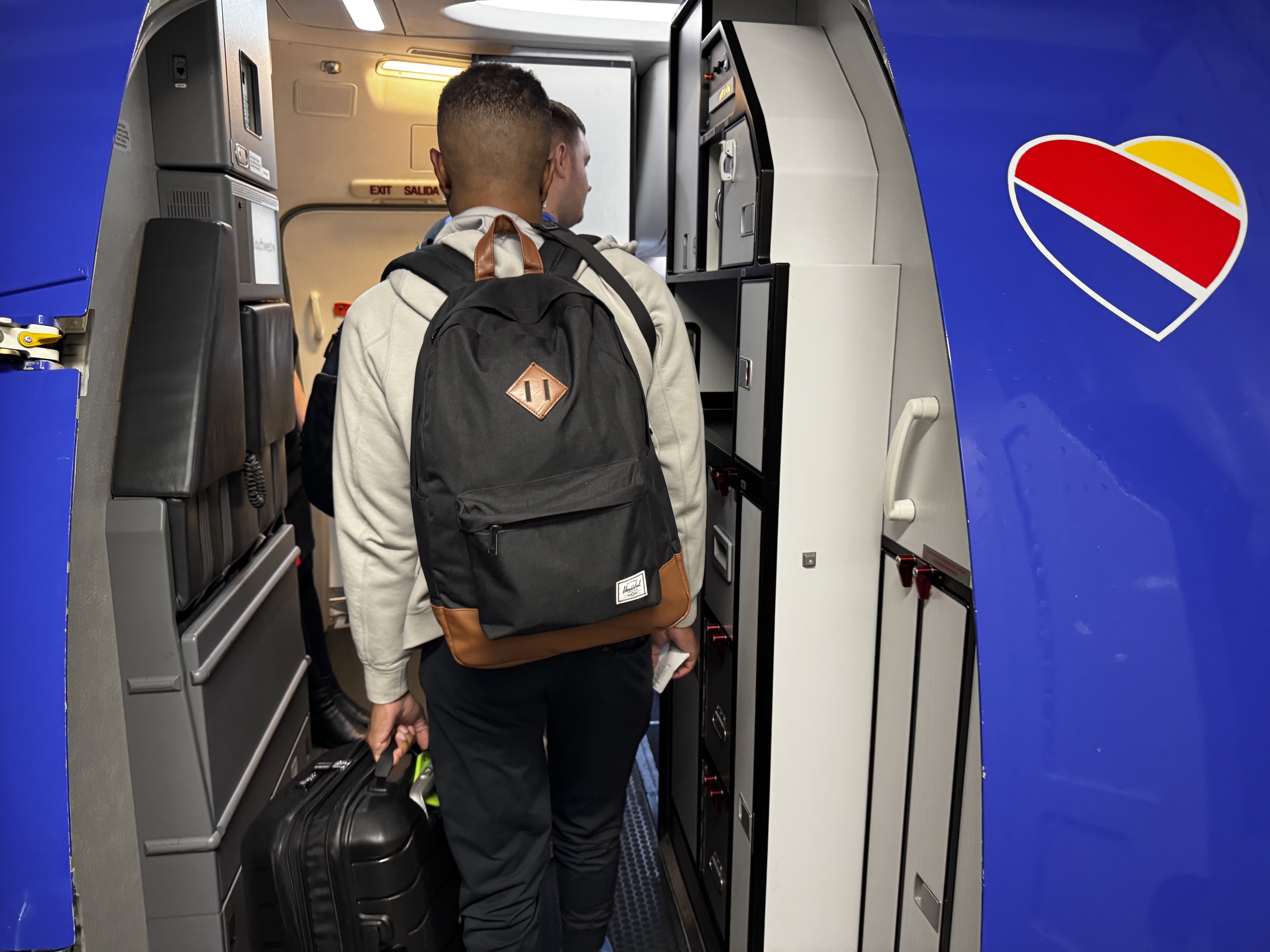 Southwest check in agent Southwest Airlines B737 boarding door passengers