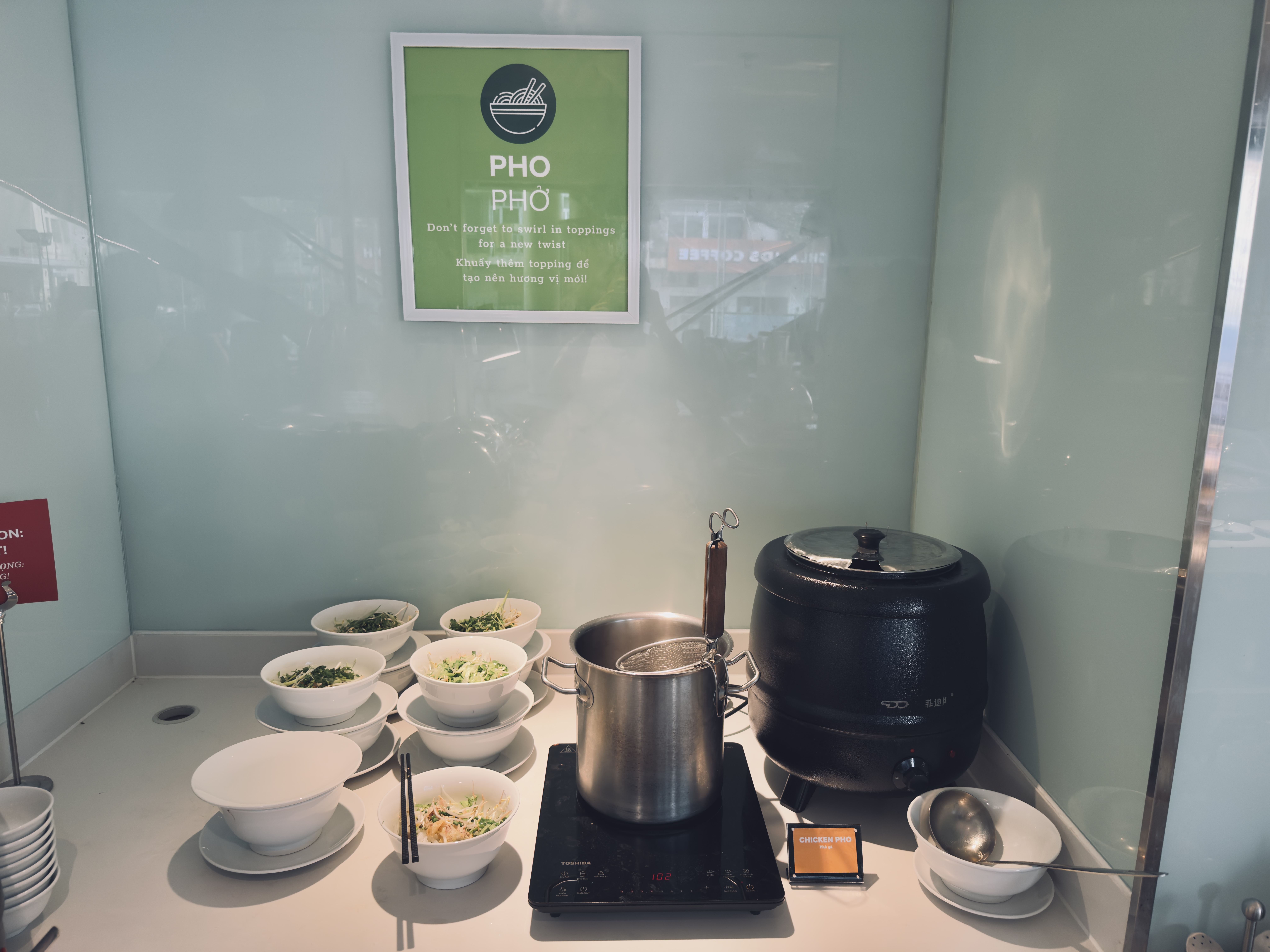 Tru by Hilton Hanoi Station breakfast pho