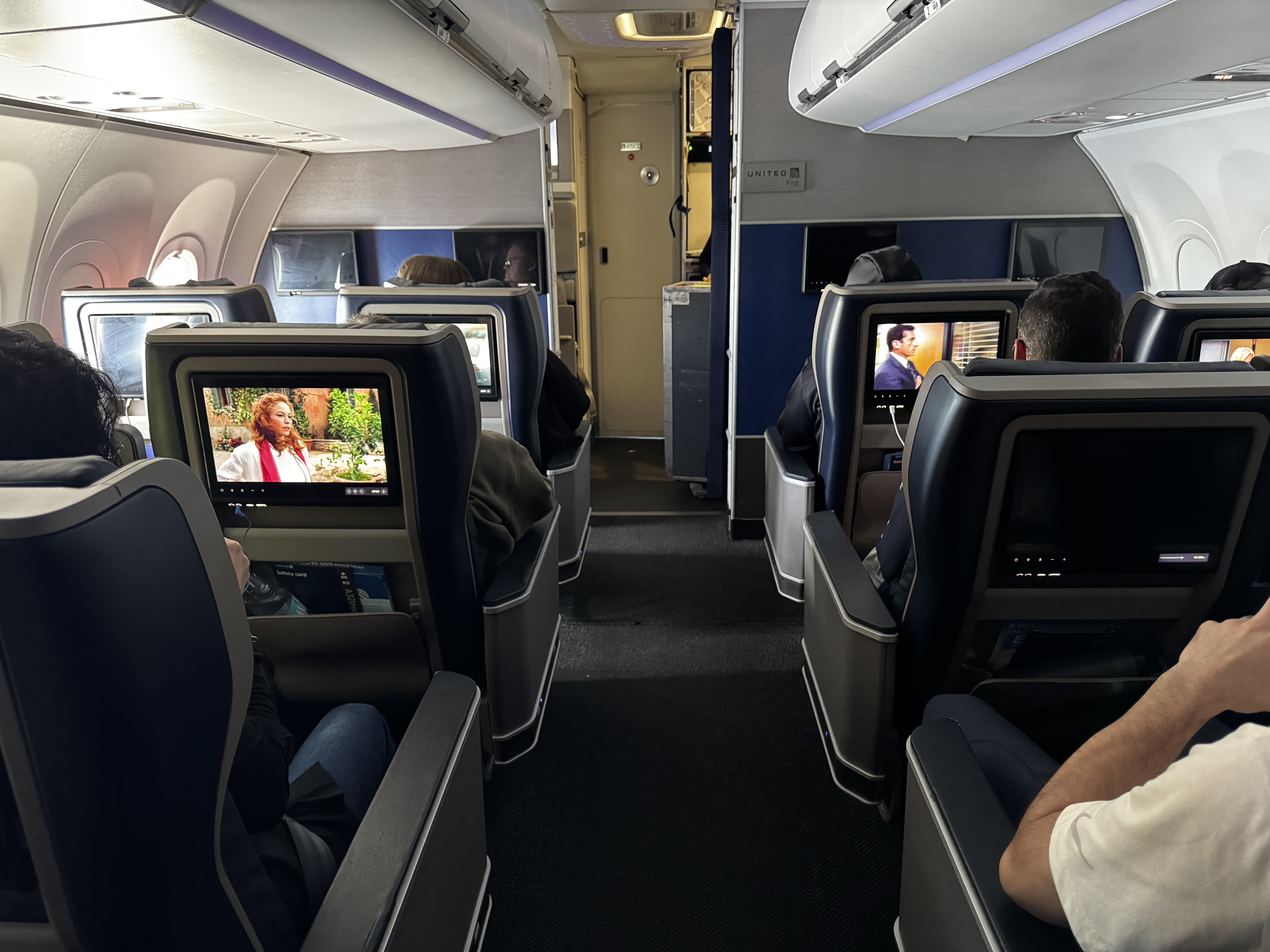 United Airlines A321neo first class