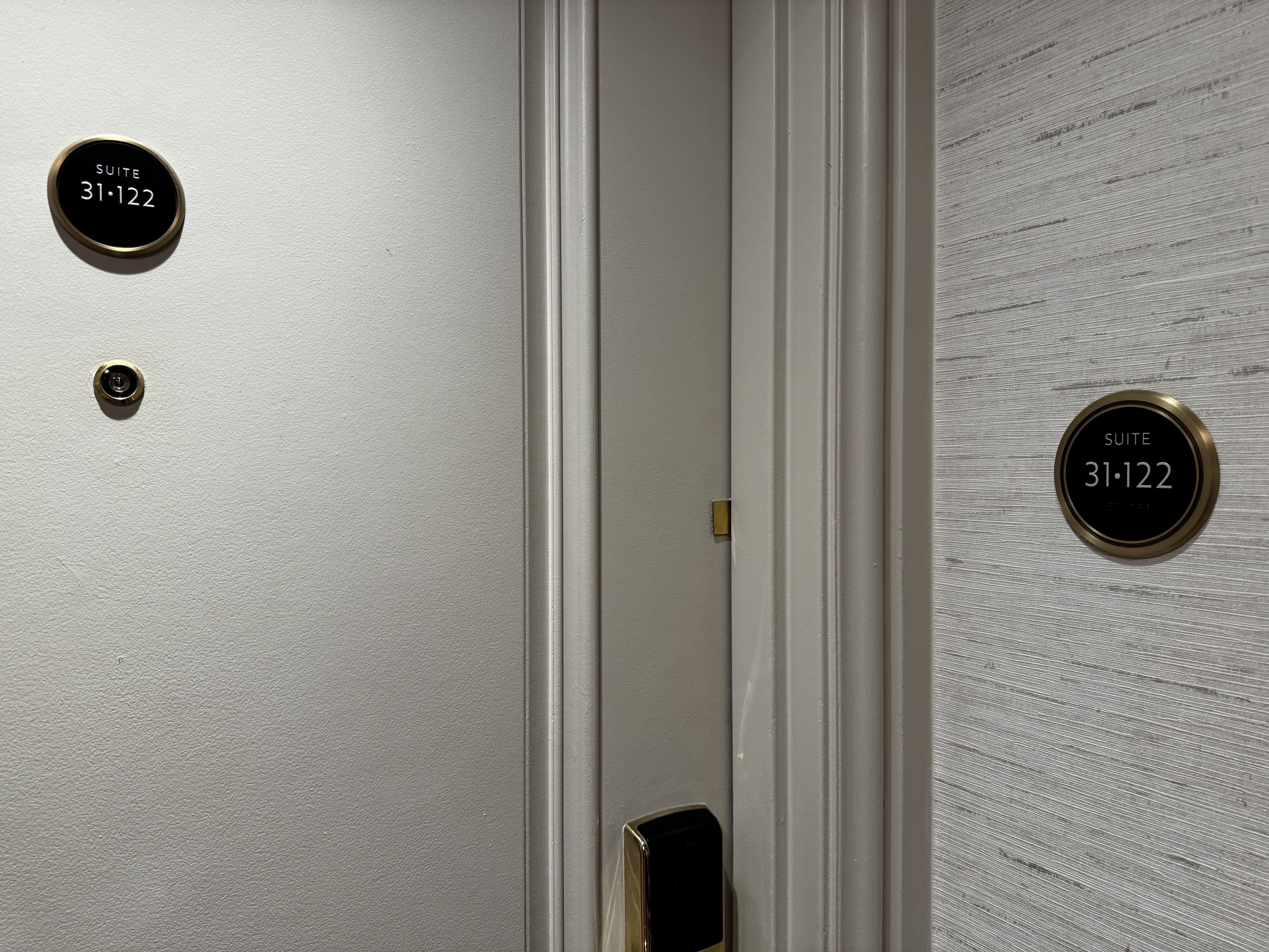 Venetian Las Vegas Suite 31 122 door