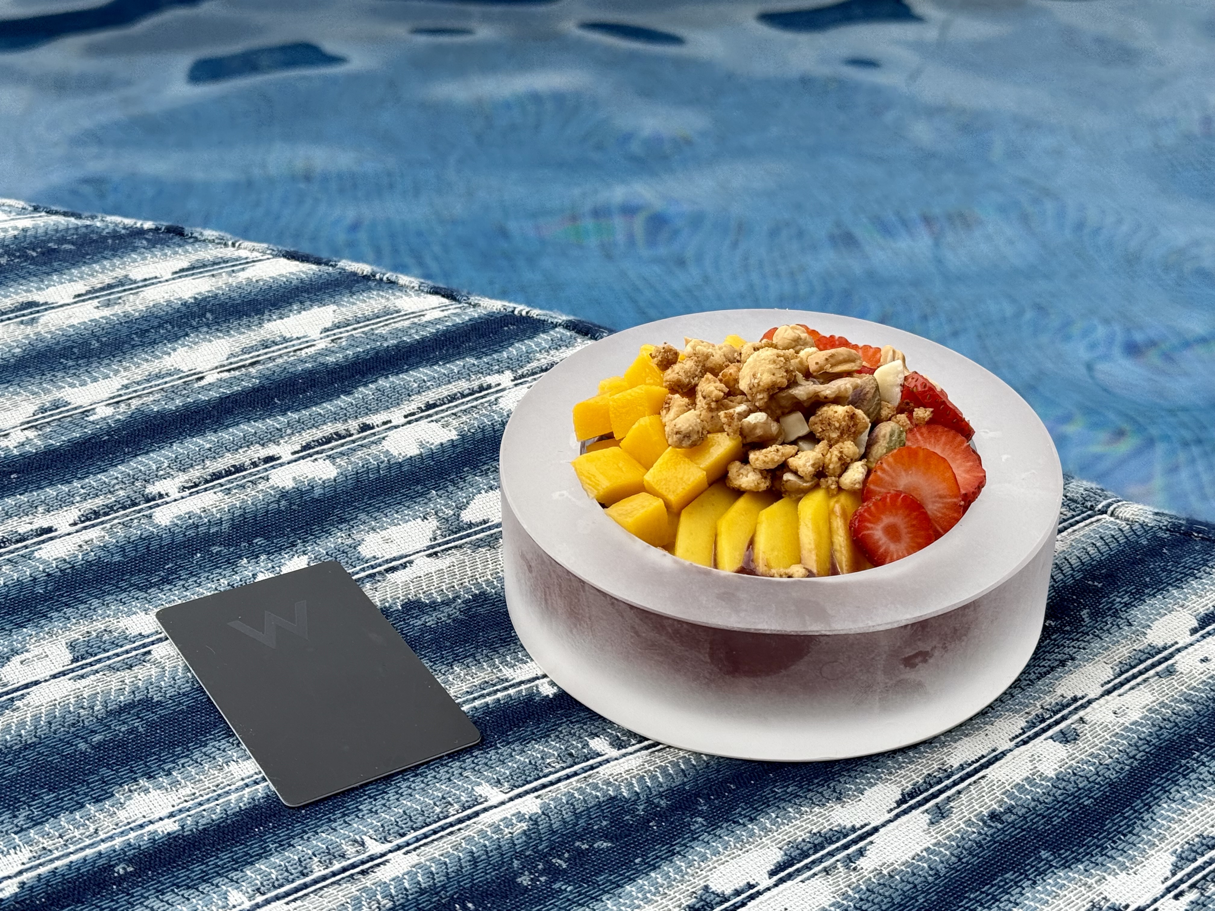 W Sao Paulo acai bowl W Sao Paulo acai bowl