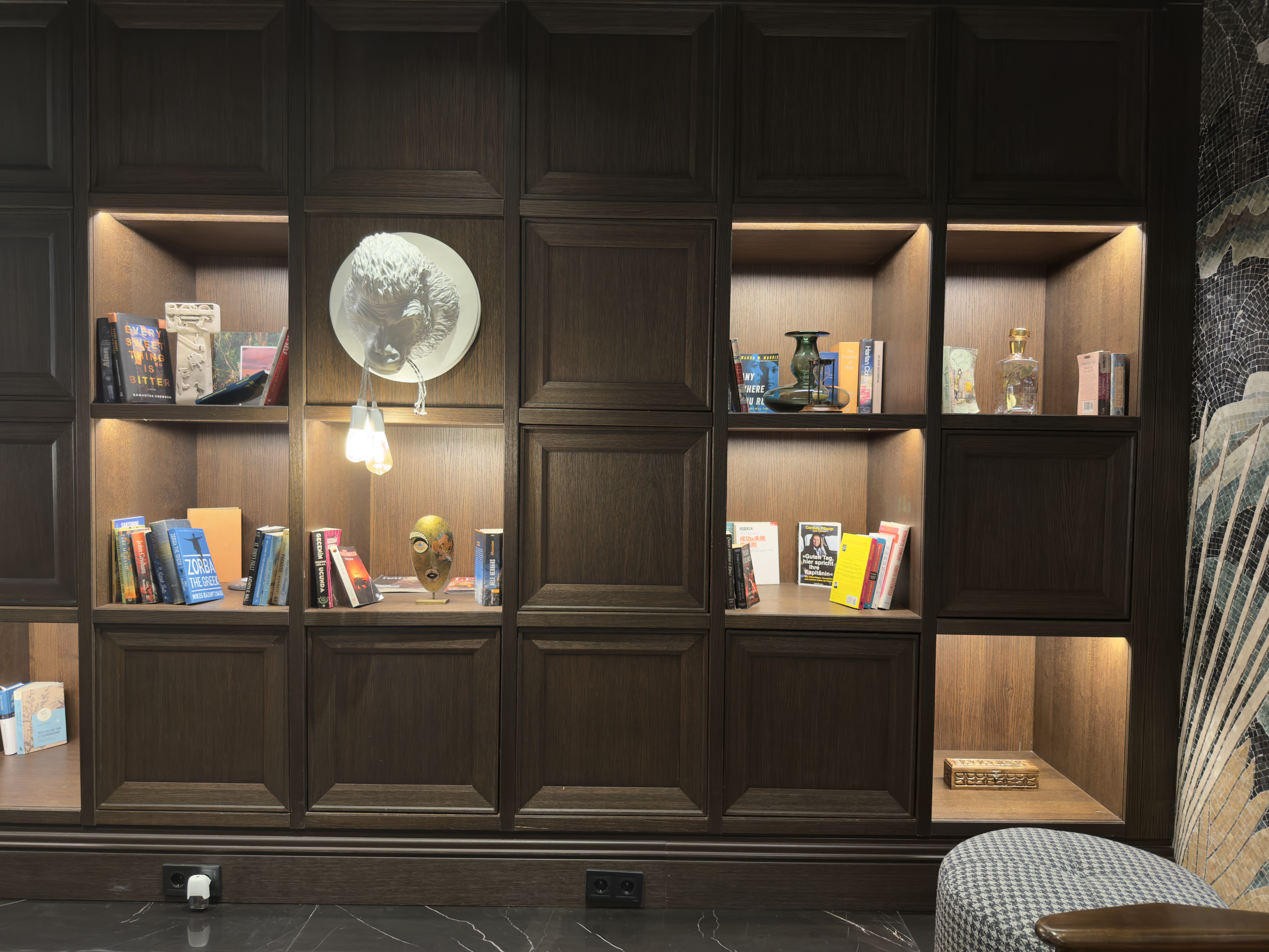 Orient Occident Hotel Istanbul books