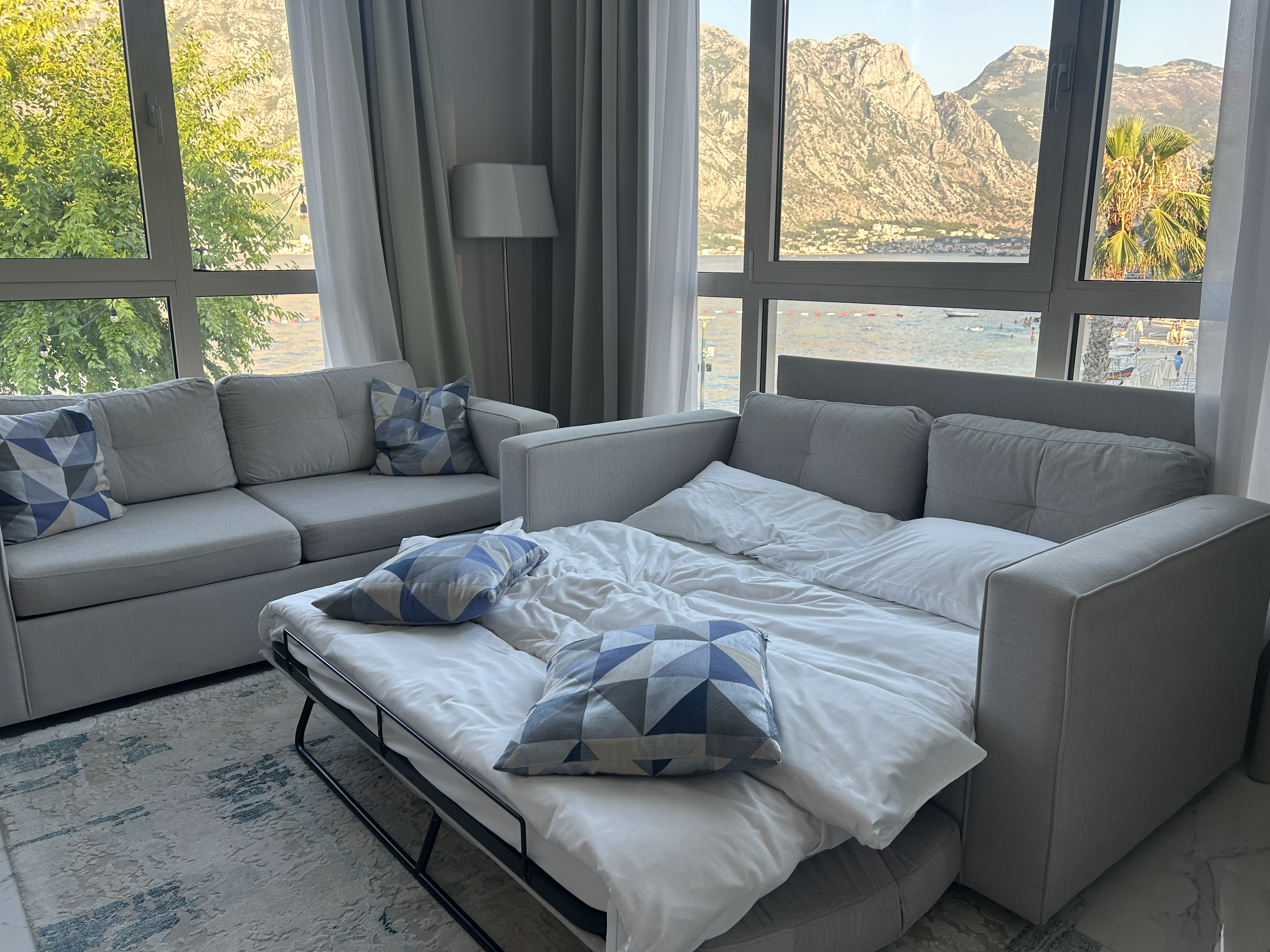 Sofabed Hyatt Regency Kotor Bay Sofabed Hyatt Regency Kotor Bay