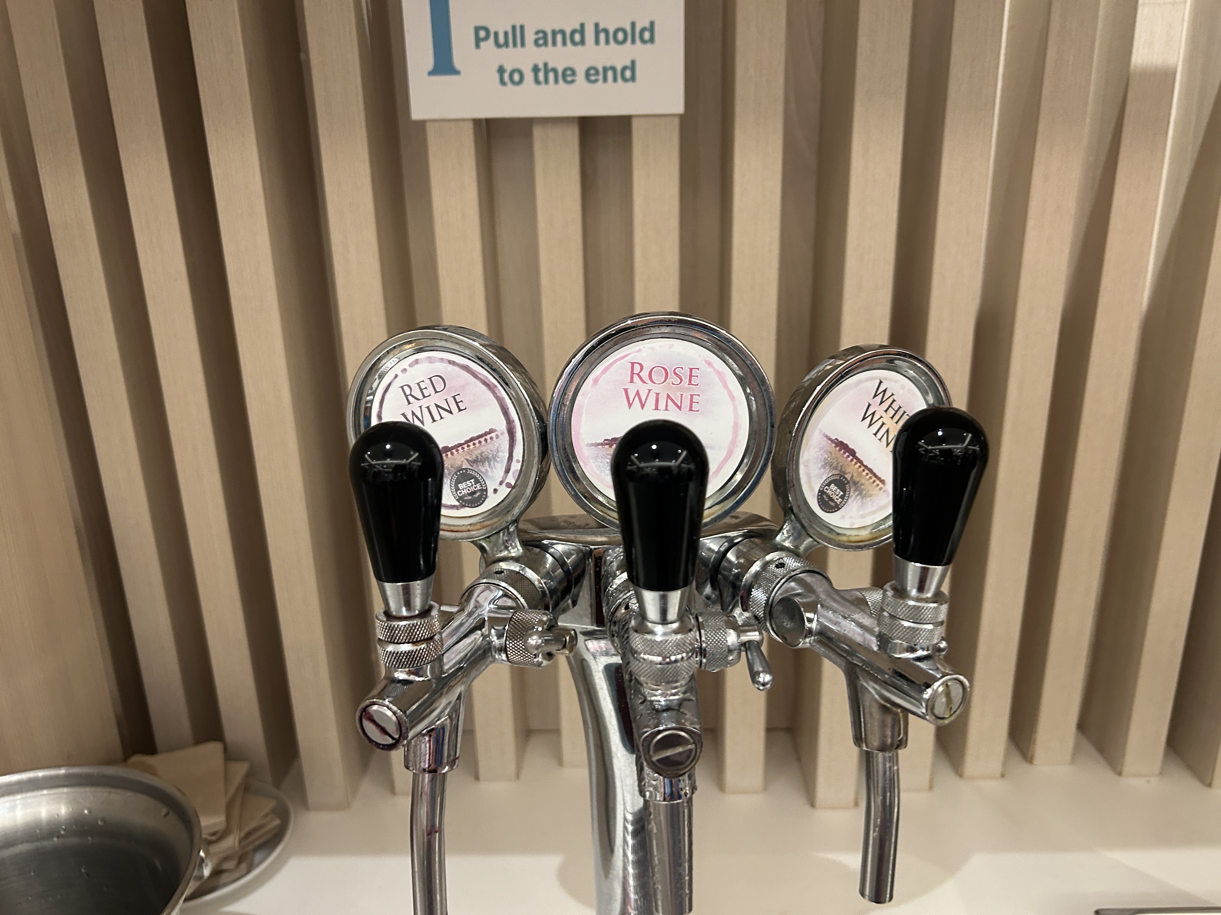 Wine on tap Iberostar Waves Herceg Novi