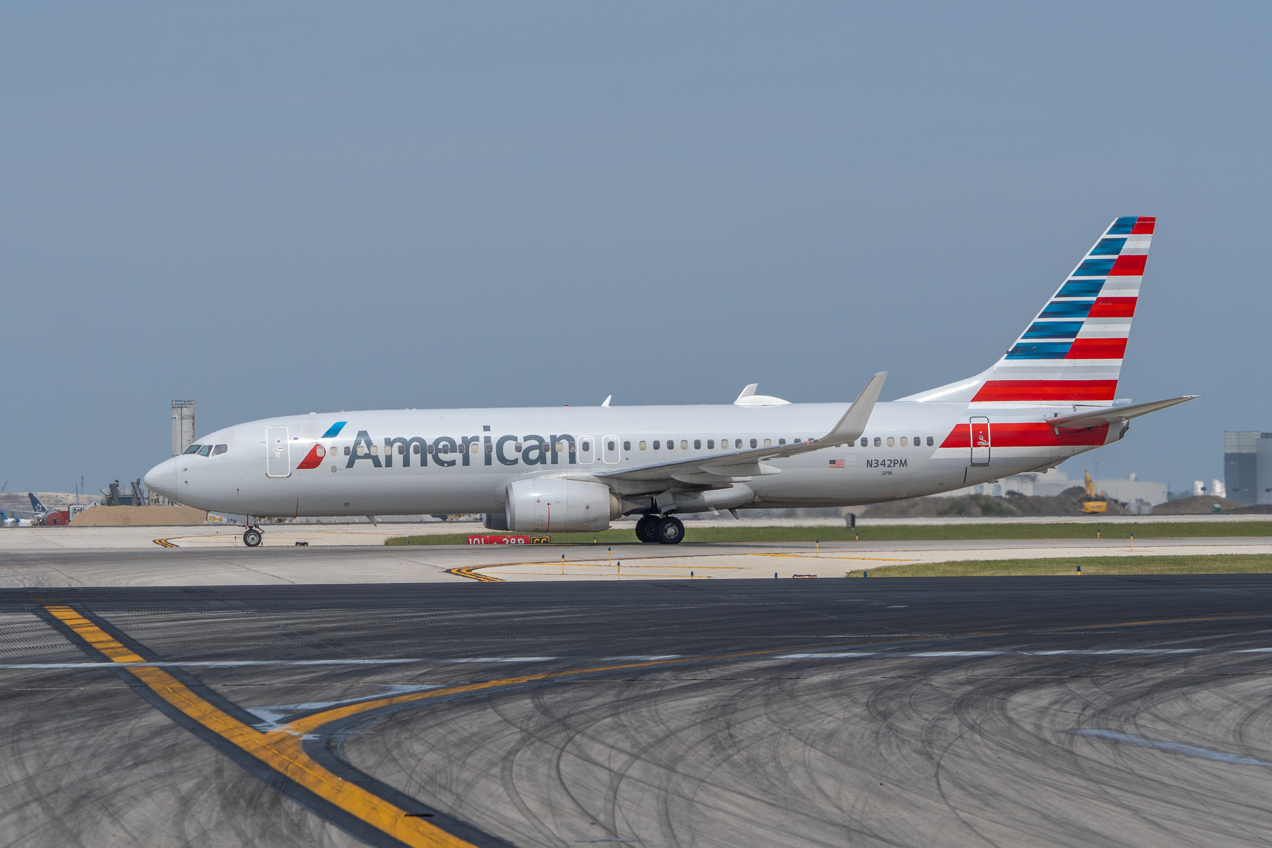 American Airlines B737 800 ORD American Airlines B737 800 ORD