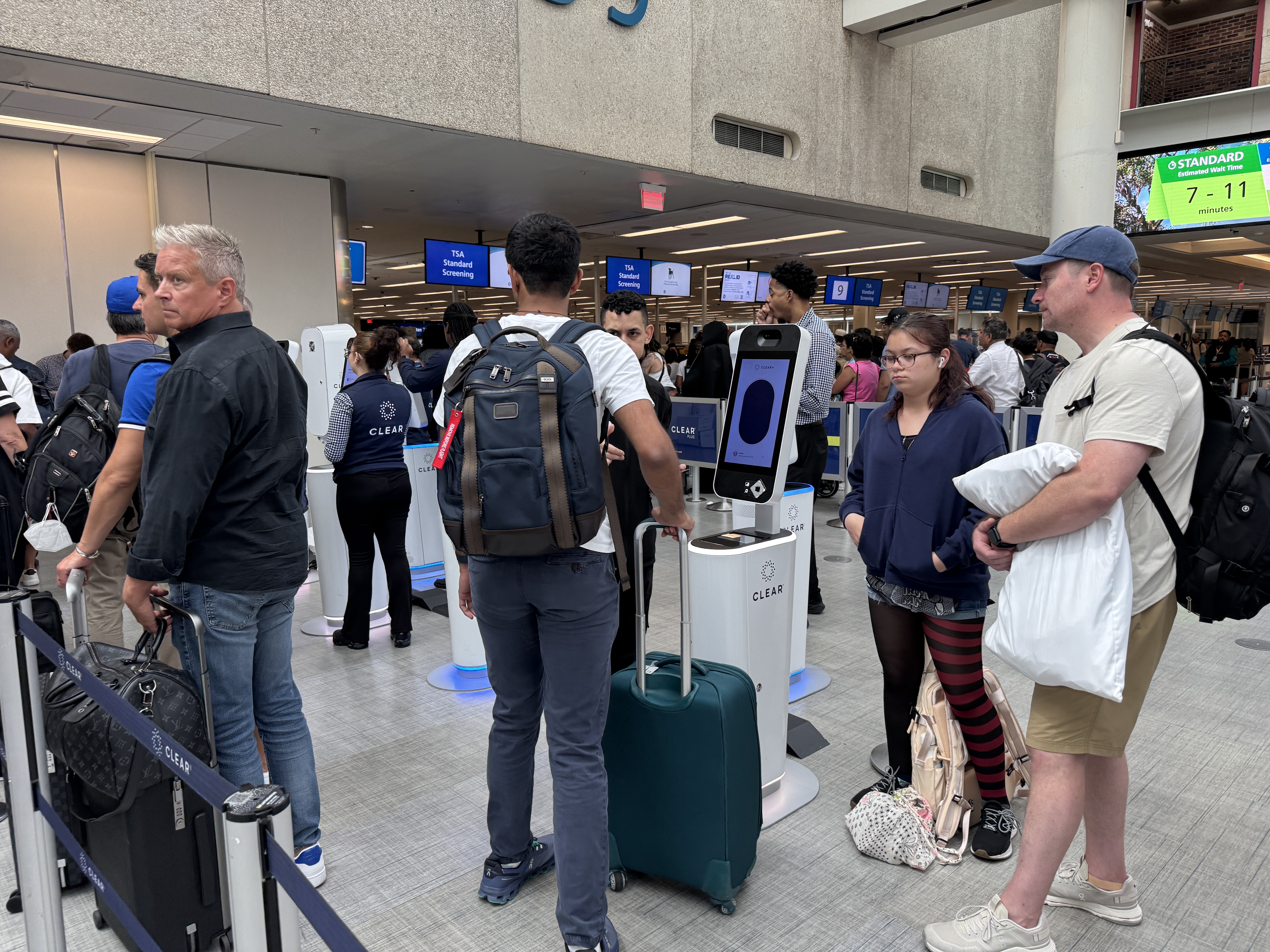 Busy CLEAR kiosk lane MCO Busy CLEAR kiosk lane MCO