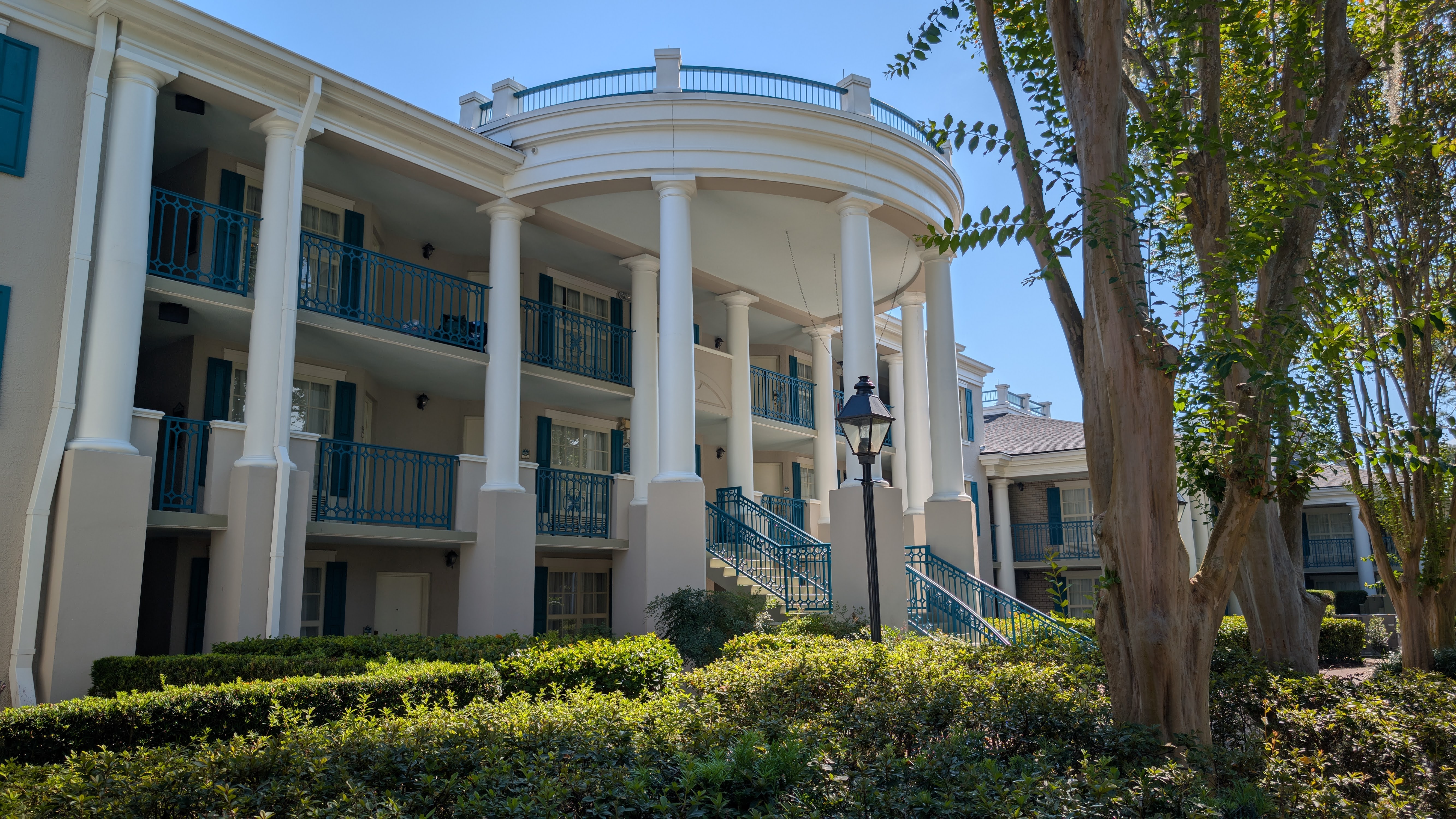 Disney’s Port Orleans Resort Riverside Oak Manor building stairs entrance Disney's Port Orleans Resort Riverside Oak Manor building stairs entrance