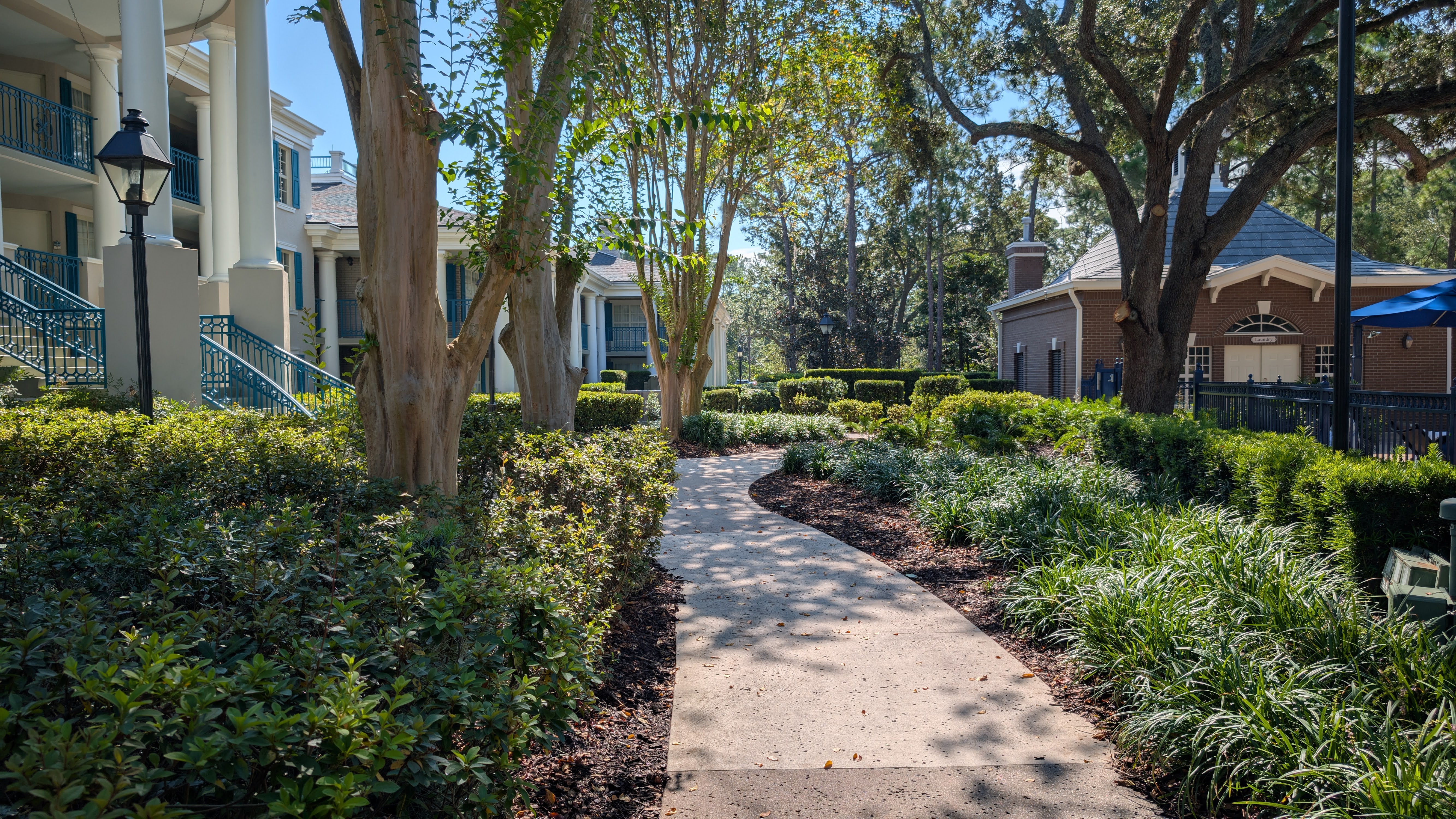 Disney’s Port Orleans Resort Riverside courtyard walkway Disney's Port Orleans Resort Riverside courtyard walkway