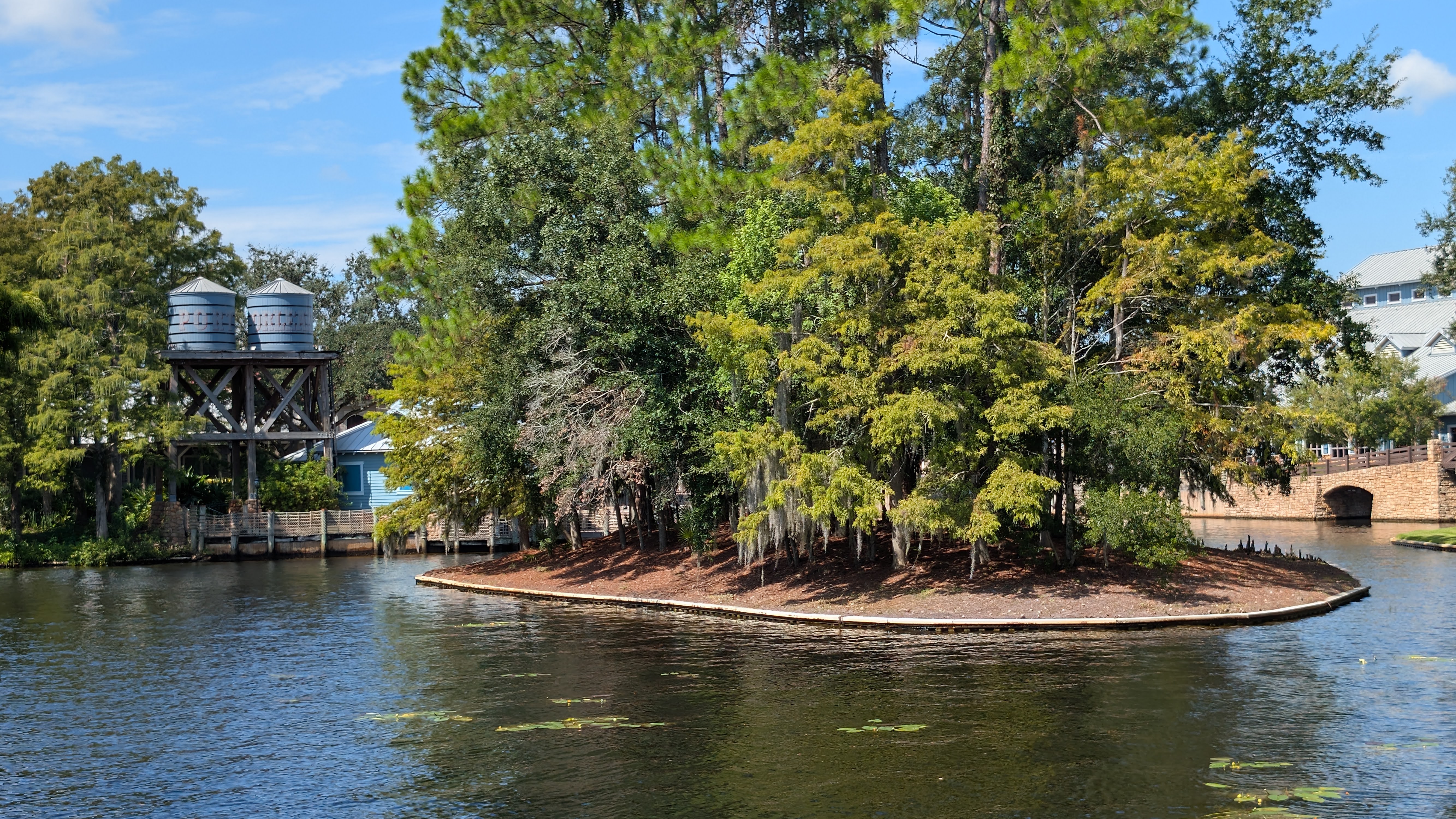 Disney’s Port Orleans Resort Riverside grounds nature island Disney's Port Orleans Resort Riverside grounds nature island