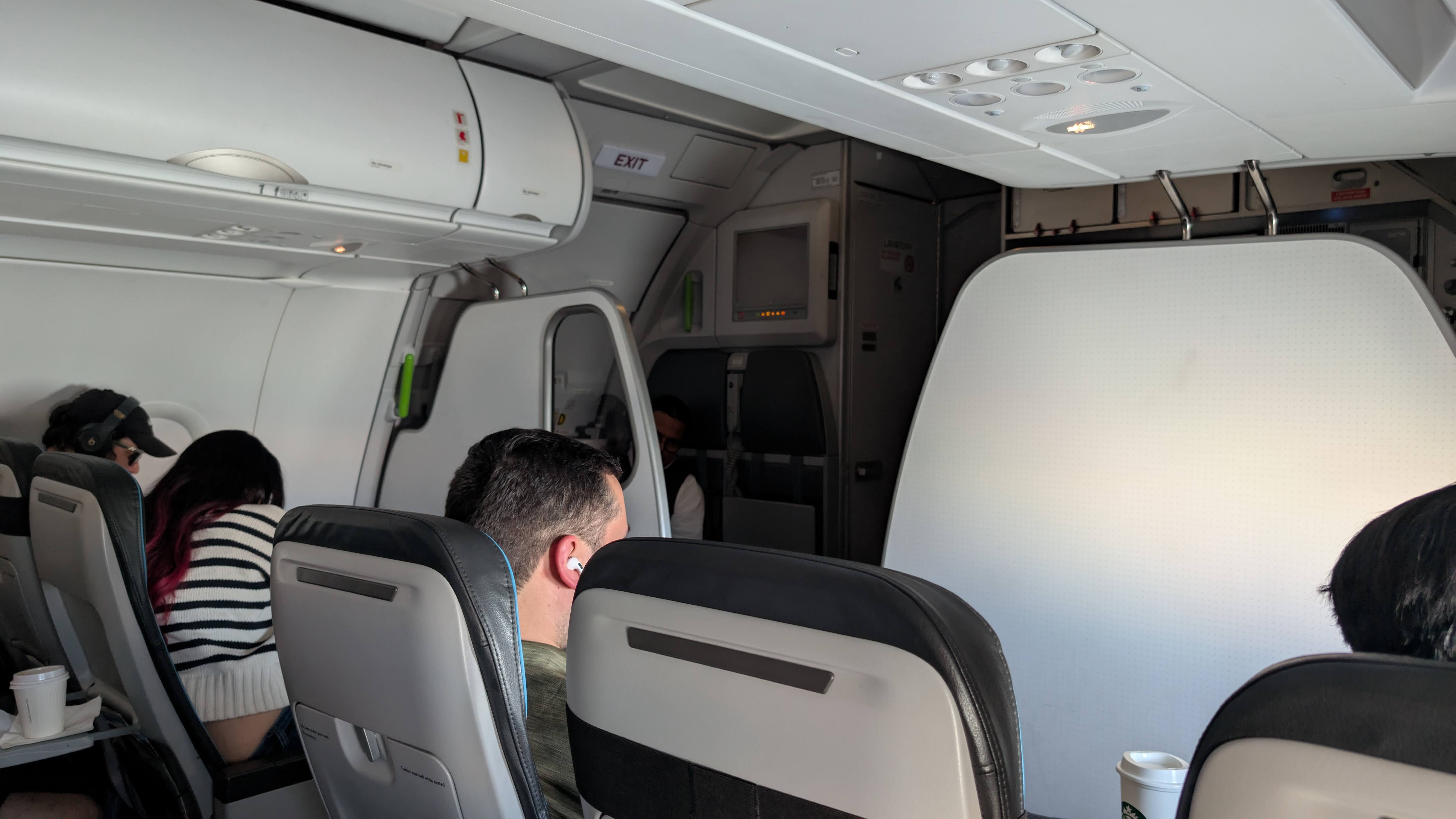 Frontier Airlines A321neo UpFront Plus seating