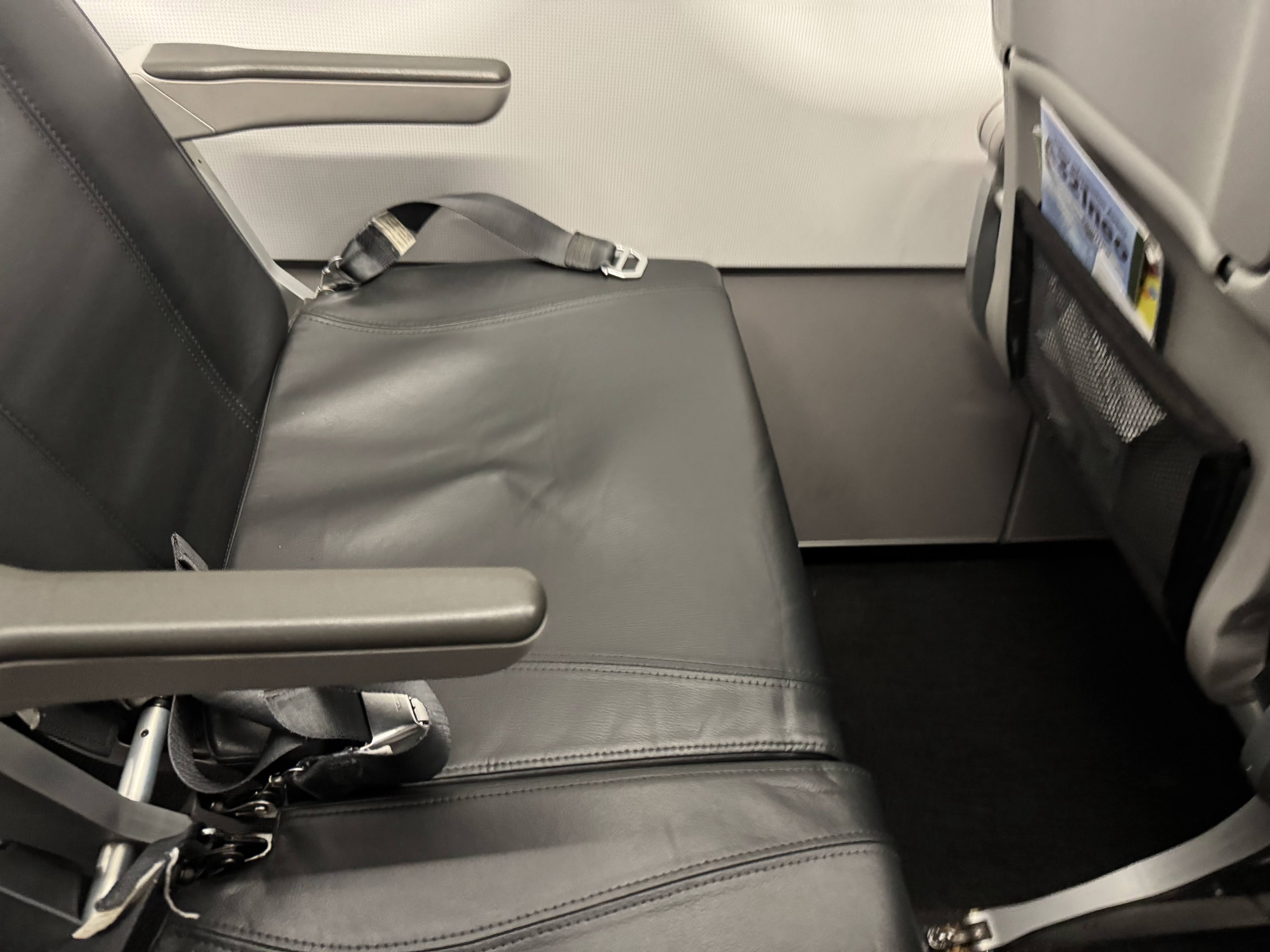 Frontier Airlines A321neo standard window seat