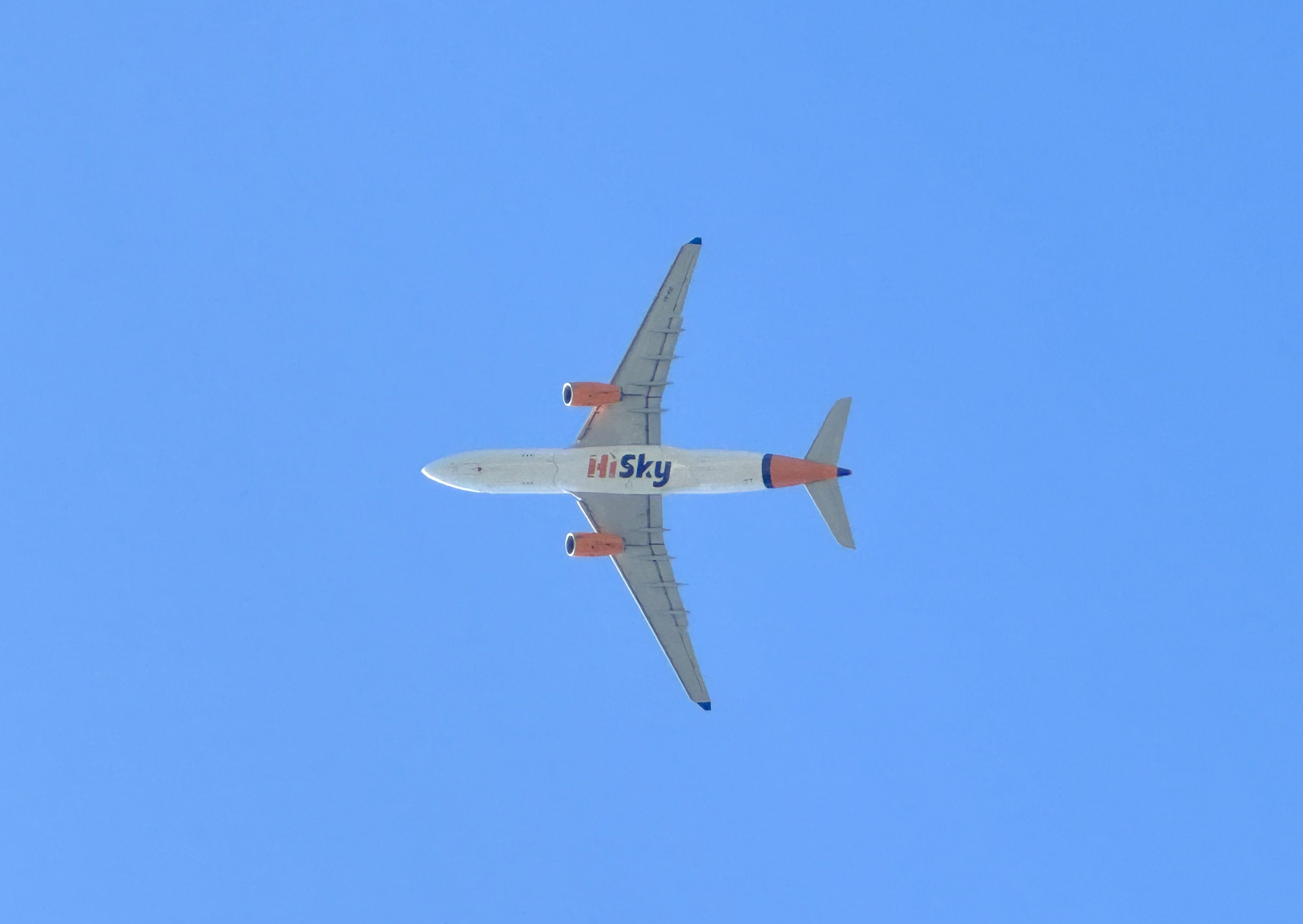 HiSky departing New York JFK over Rockaway Beach HiSky departing New York JFK over Rockaway Beach