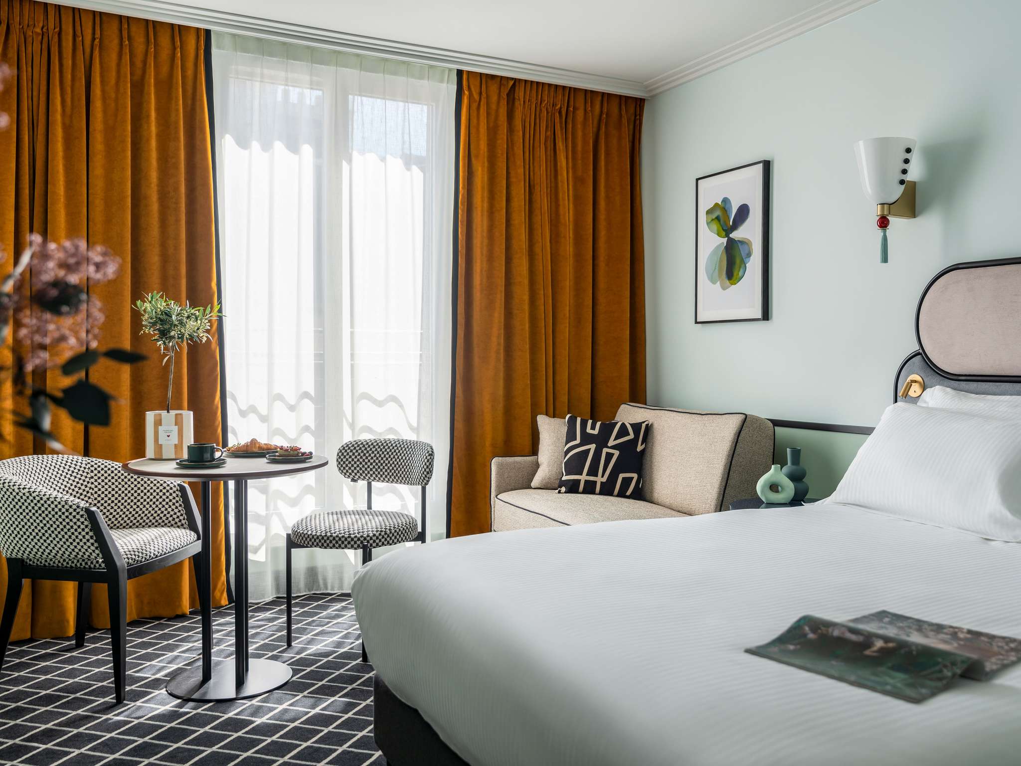 Hotel Faubourg Galant Paris room