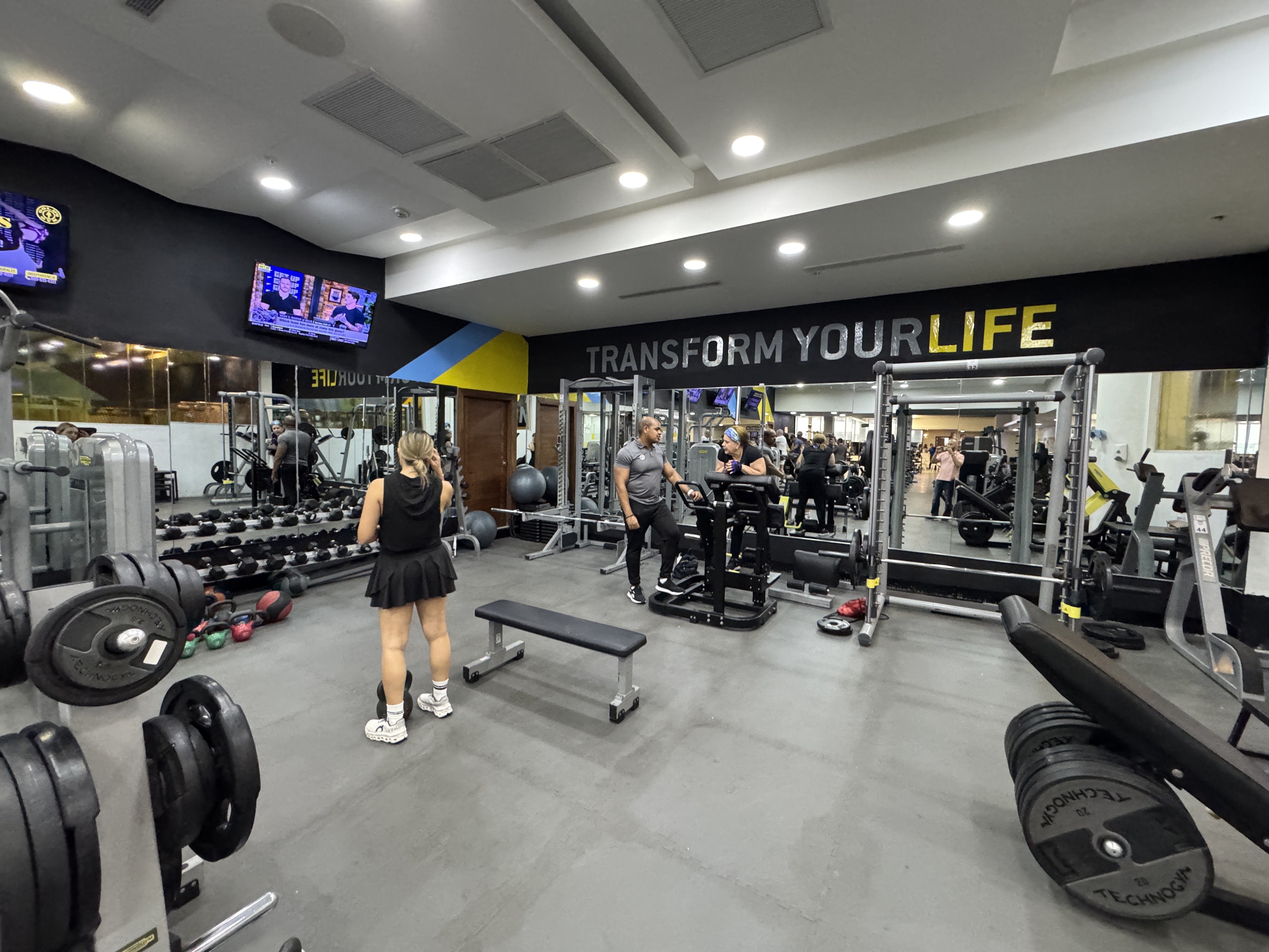 JW Marriott Santo Domingo Golds Gym Fitness