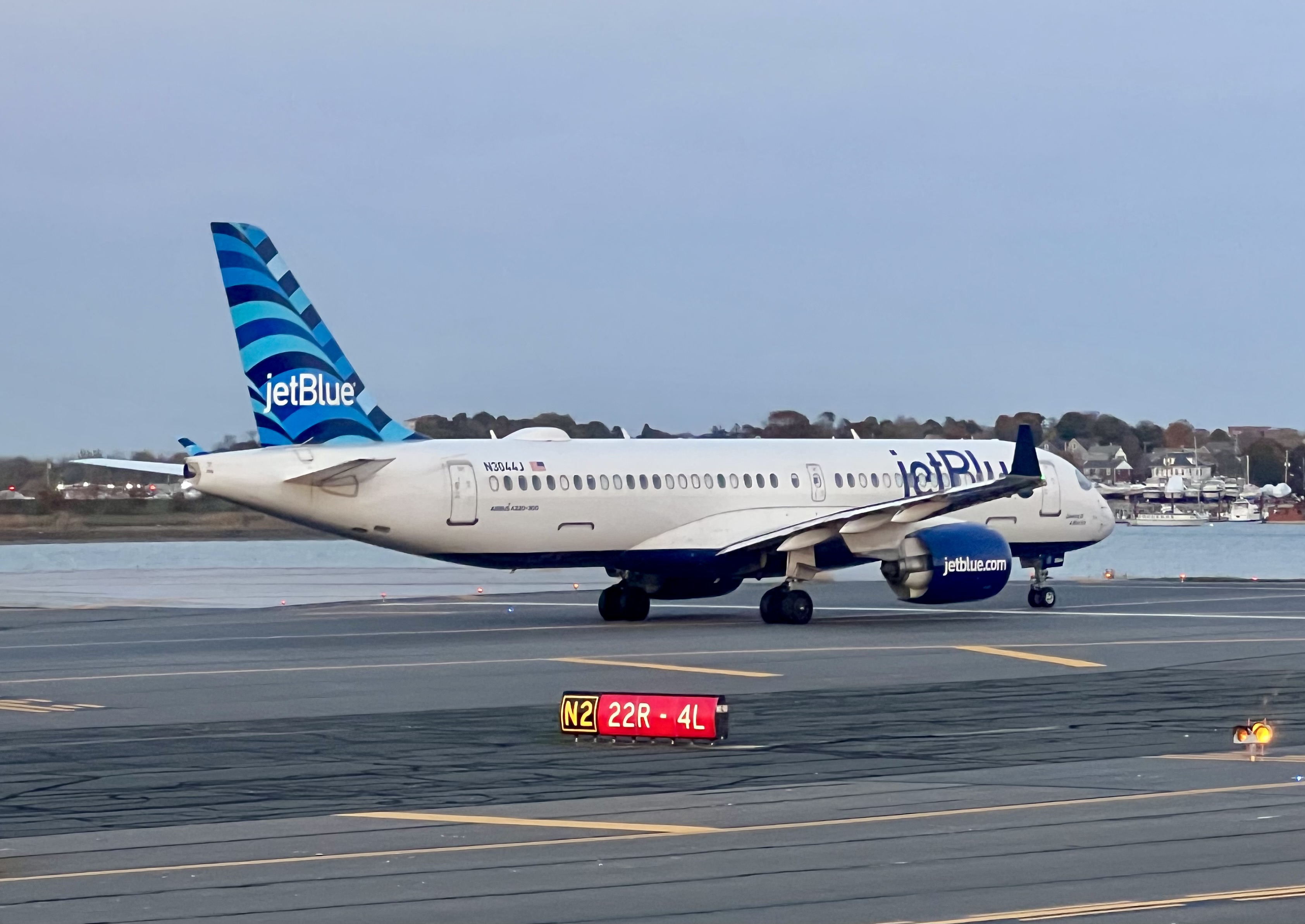 JetBlue Airbus A220 at Boson Logan BOS