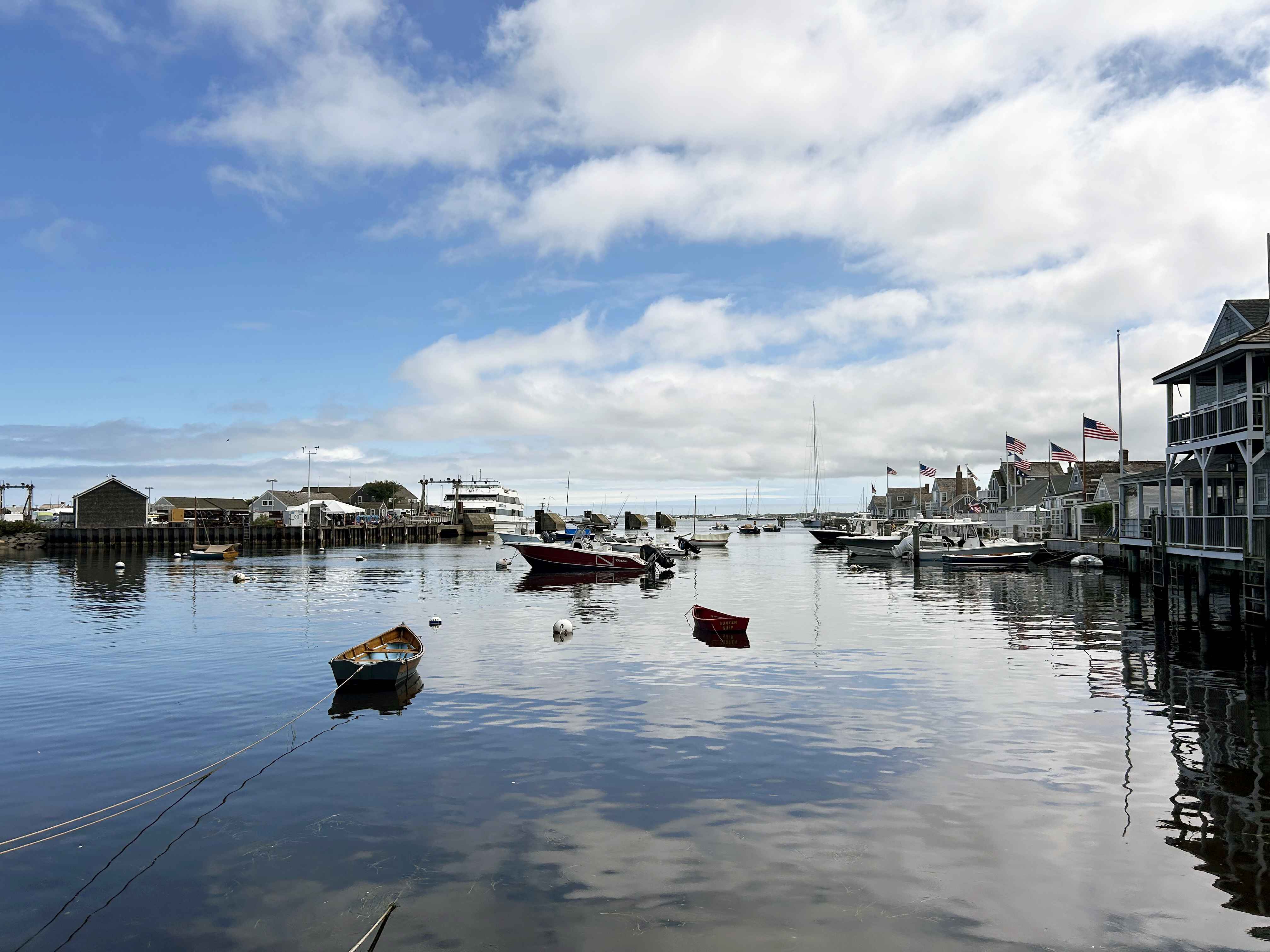 Nantucket boats houses