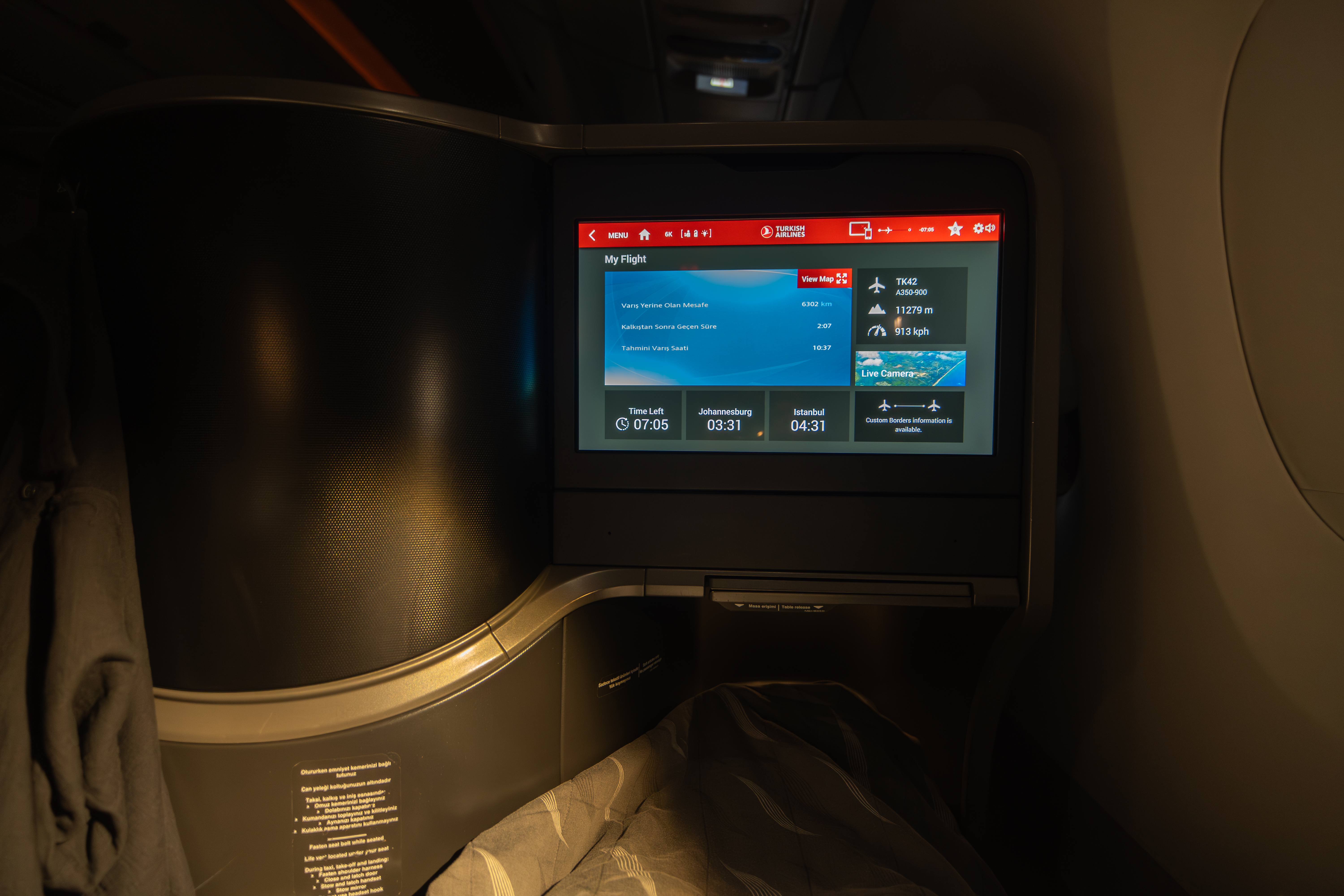 Turkish Airlines business class bed Turkish Airlines business class bed