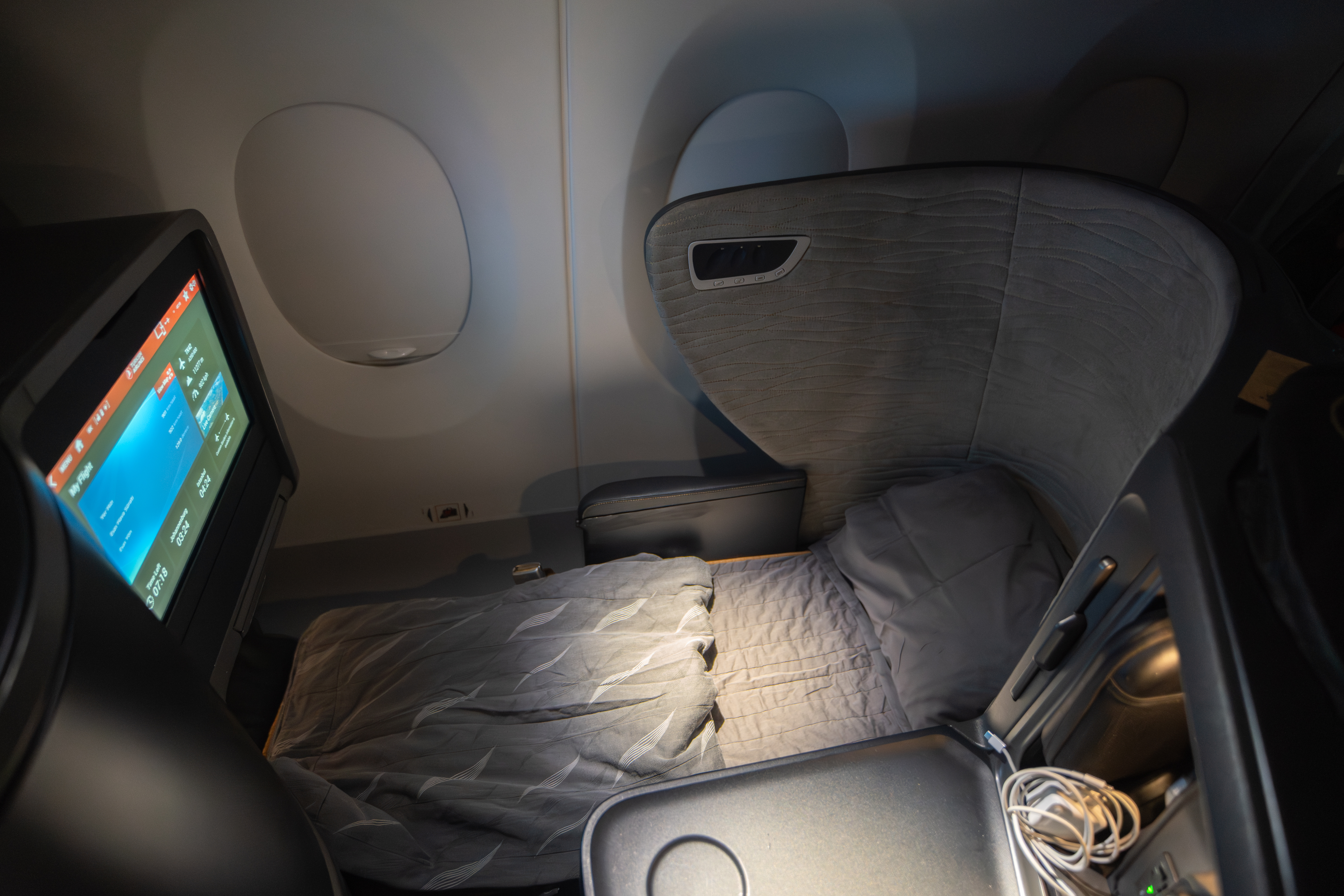Turkish Airlines business class bed Turkish Airlines business class bed