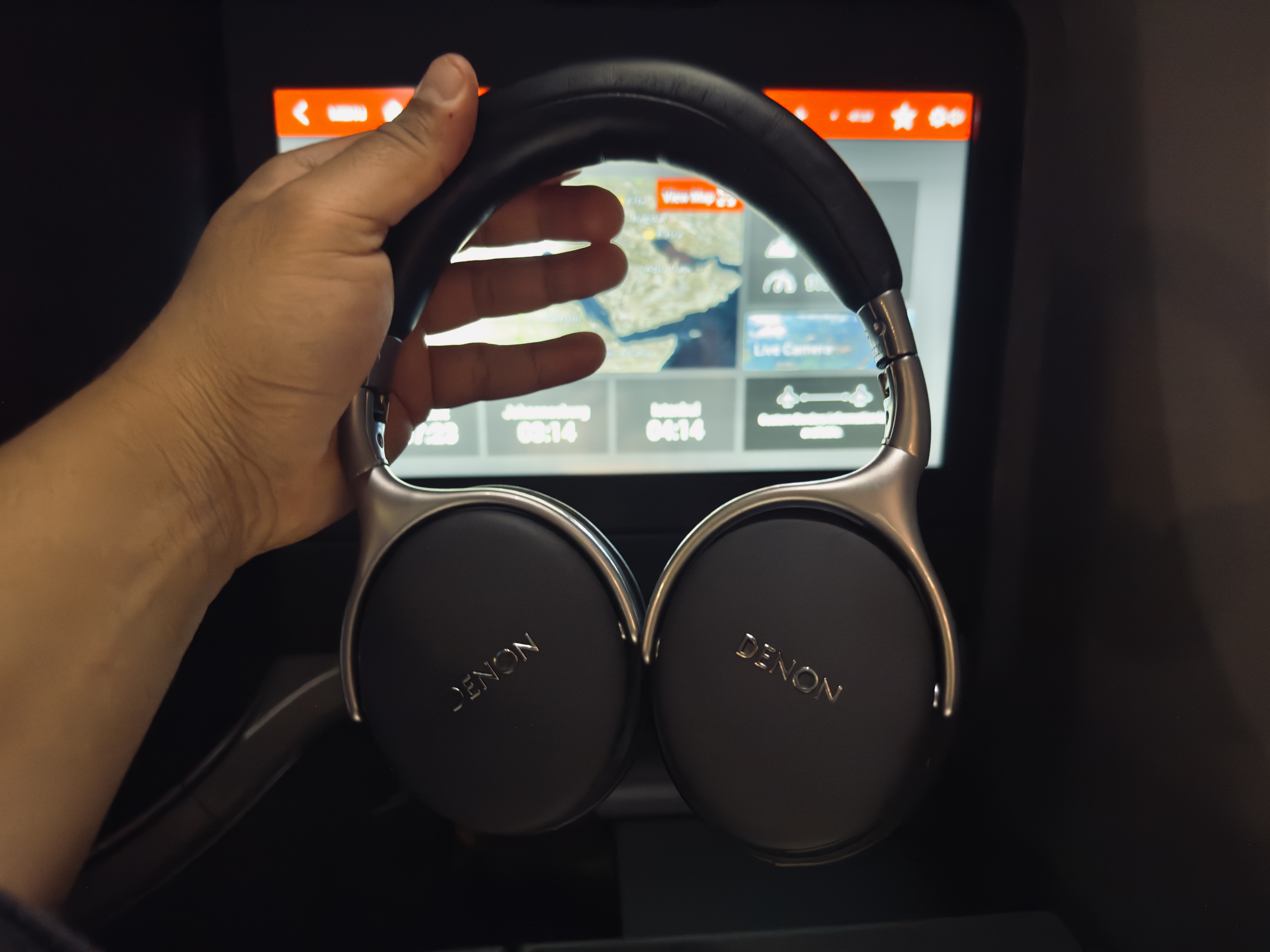 Turkish Airlines noise canceling headphones Turkish Airlines noise canceling headphones
