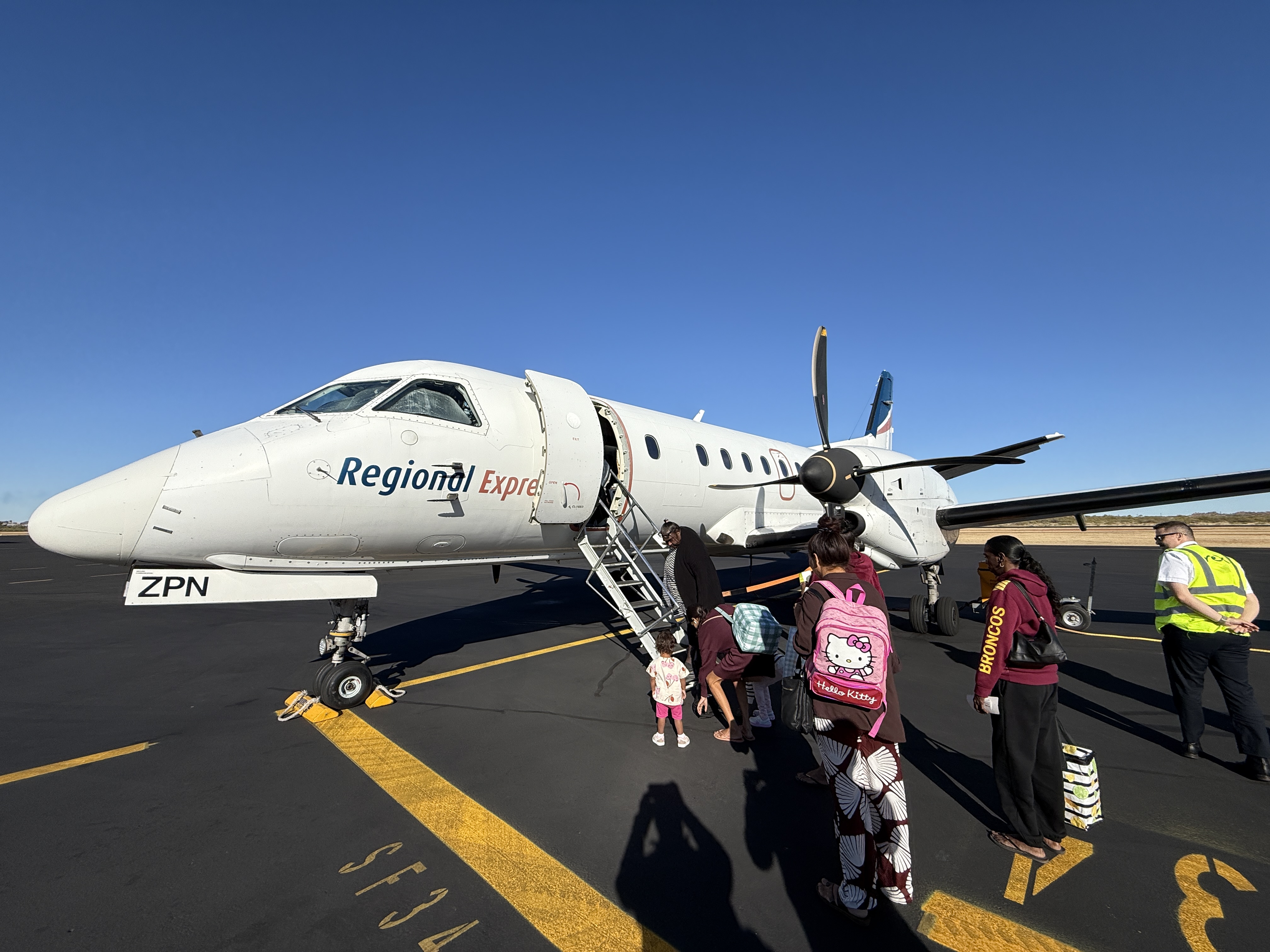 Boarding Saab 340 at Mount Isa Boarding Saab 340 at Mount Isa