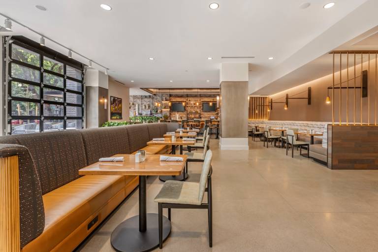 Cambria Pearl Dining Cambria Pearl Dining