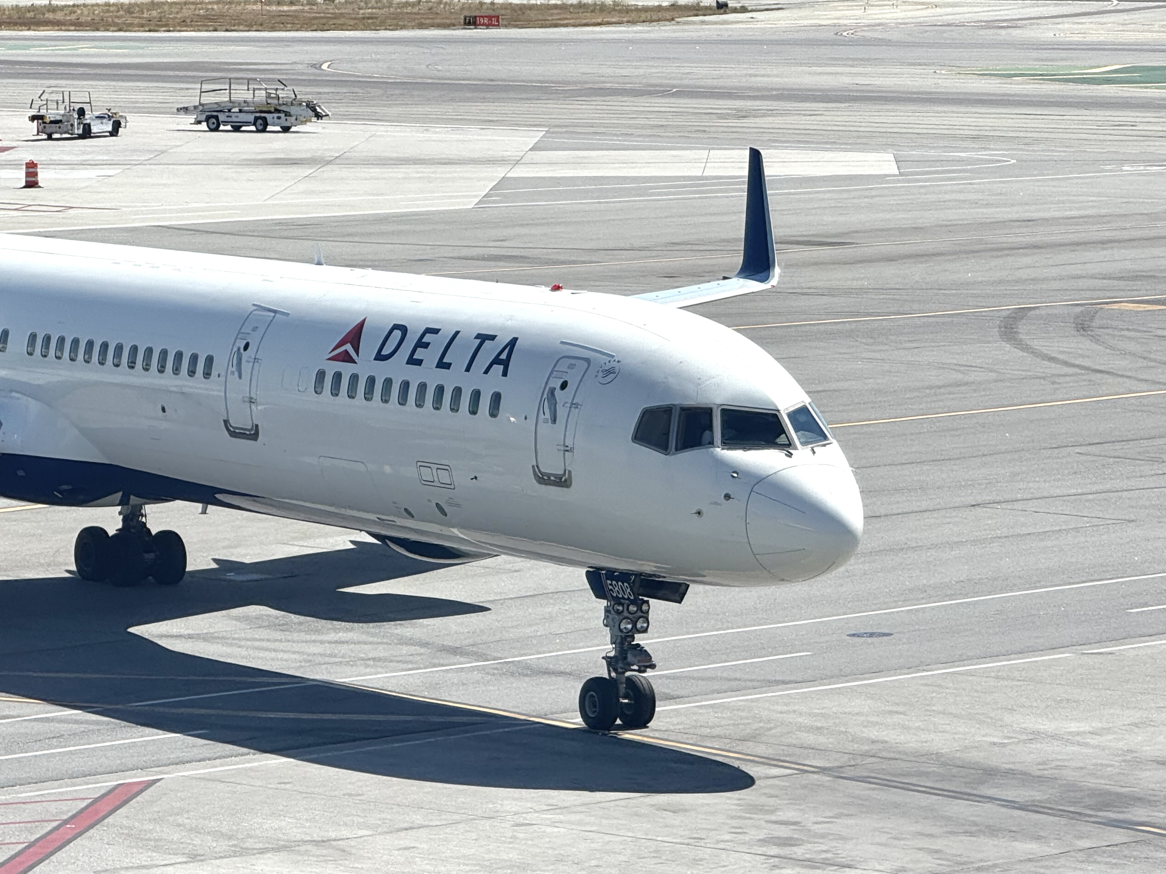 Delta Air Lines Boeing 757