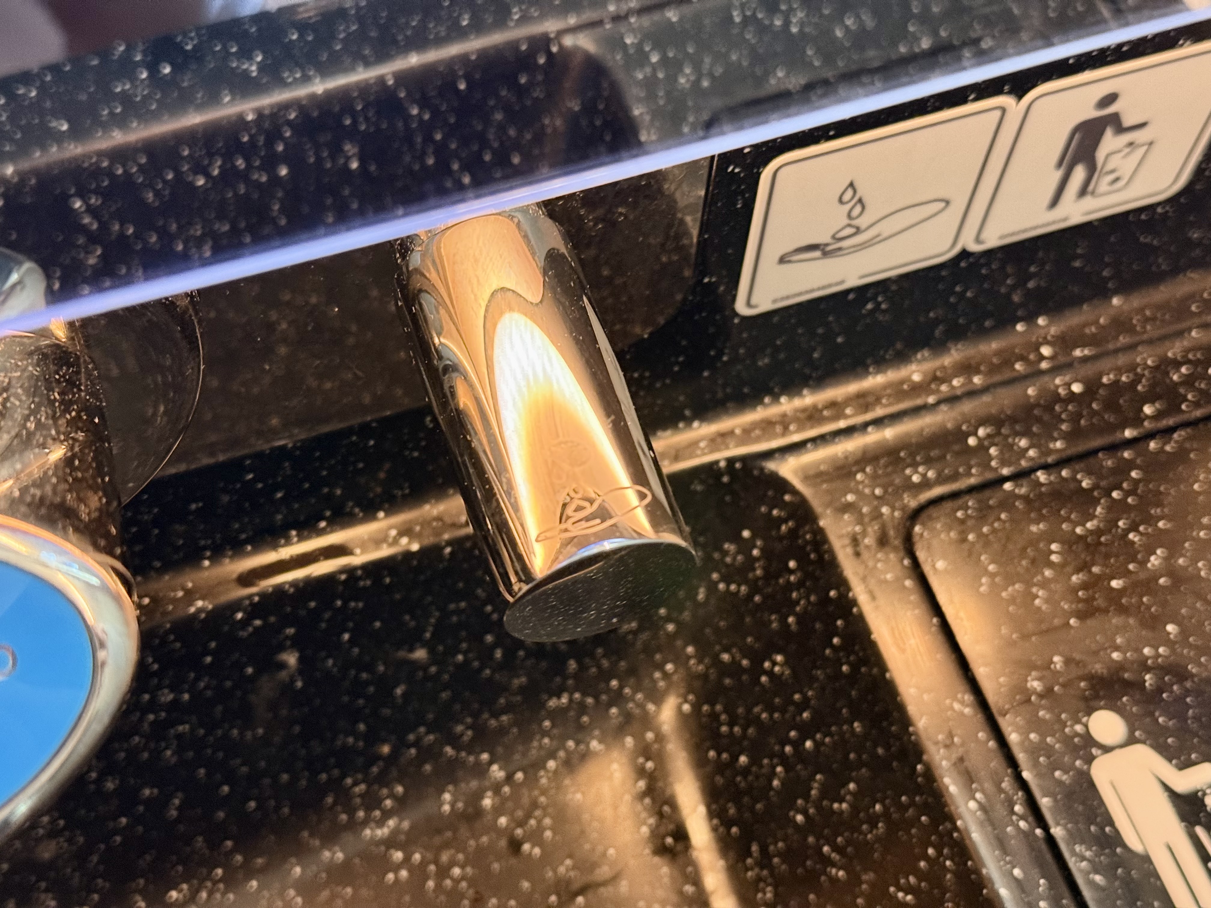 Etihad Airbus A321LR business class bathroom sink