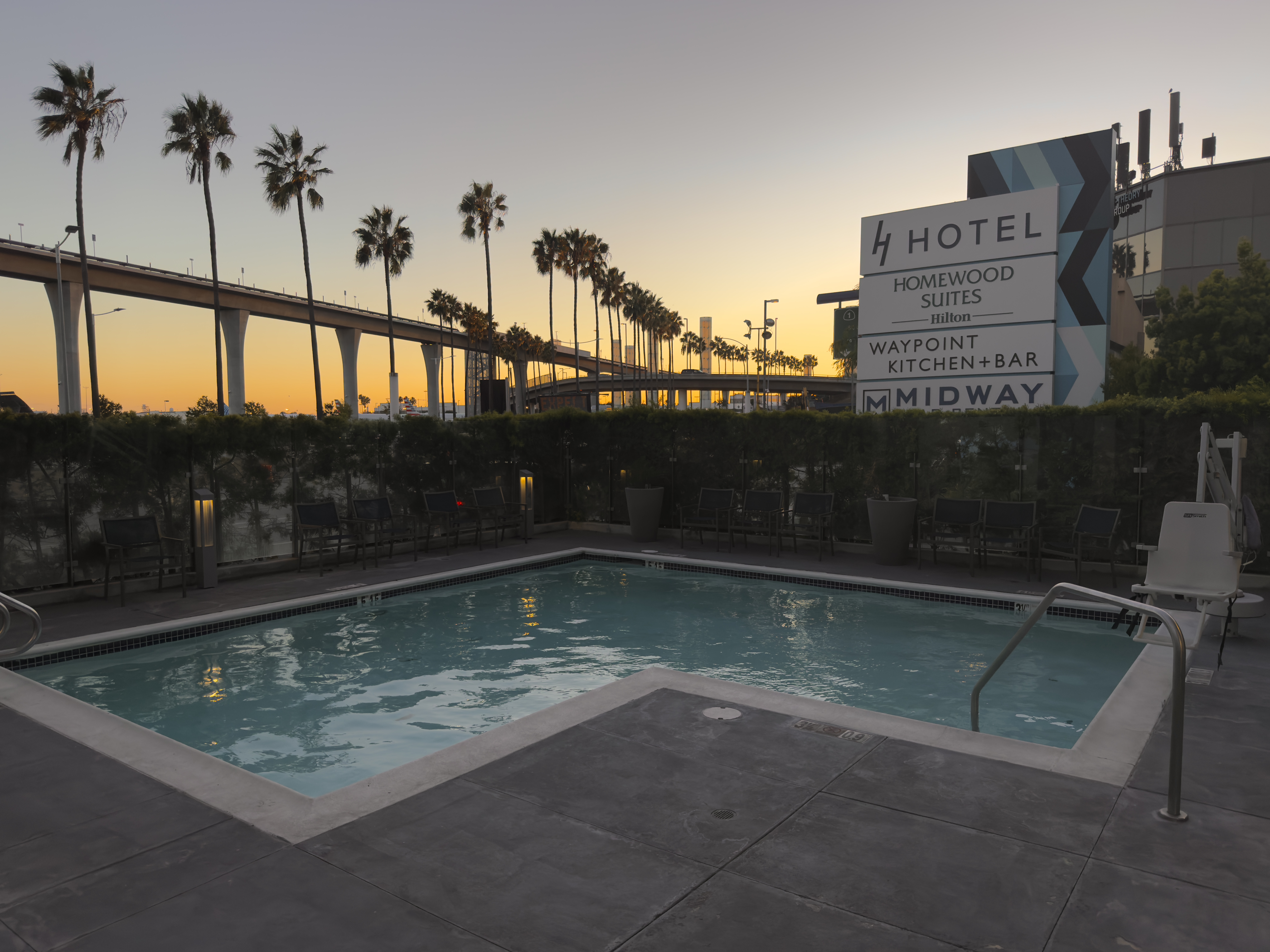 H Hotel Los Angeles outdoor pool