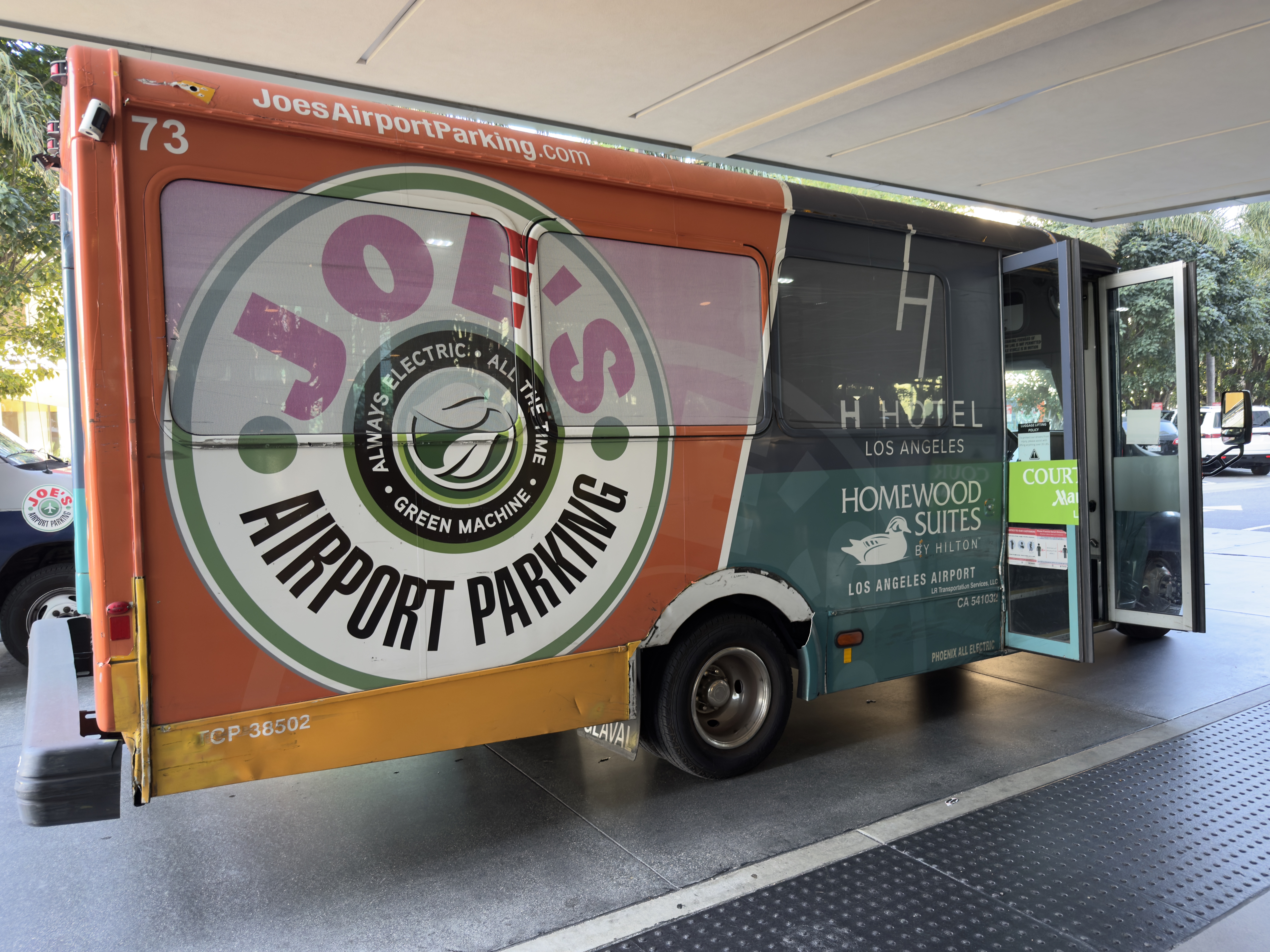 H Hotel airport shuttle