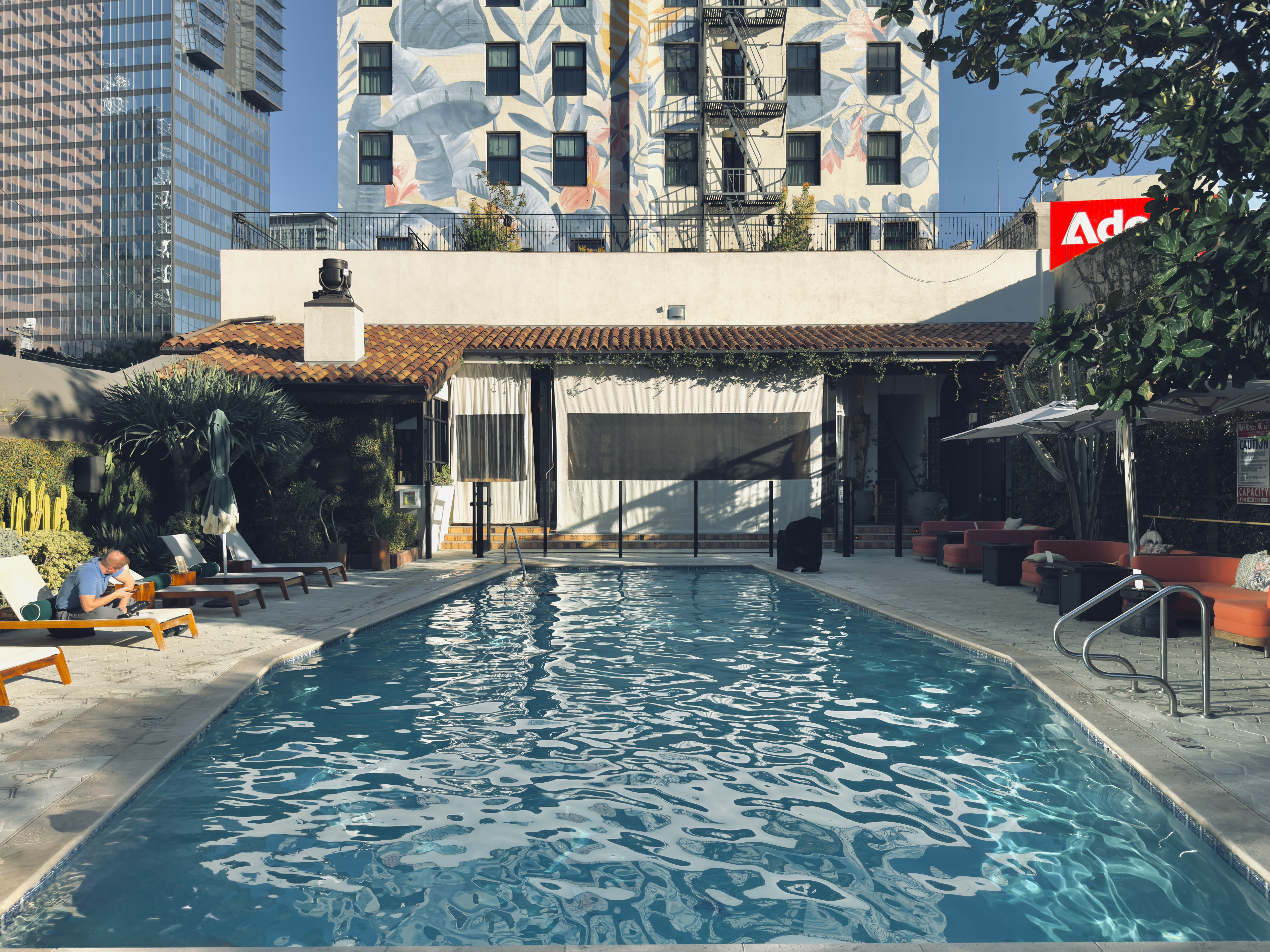 Hotel Figueroa Los Angeles pool