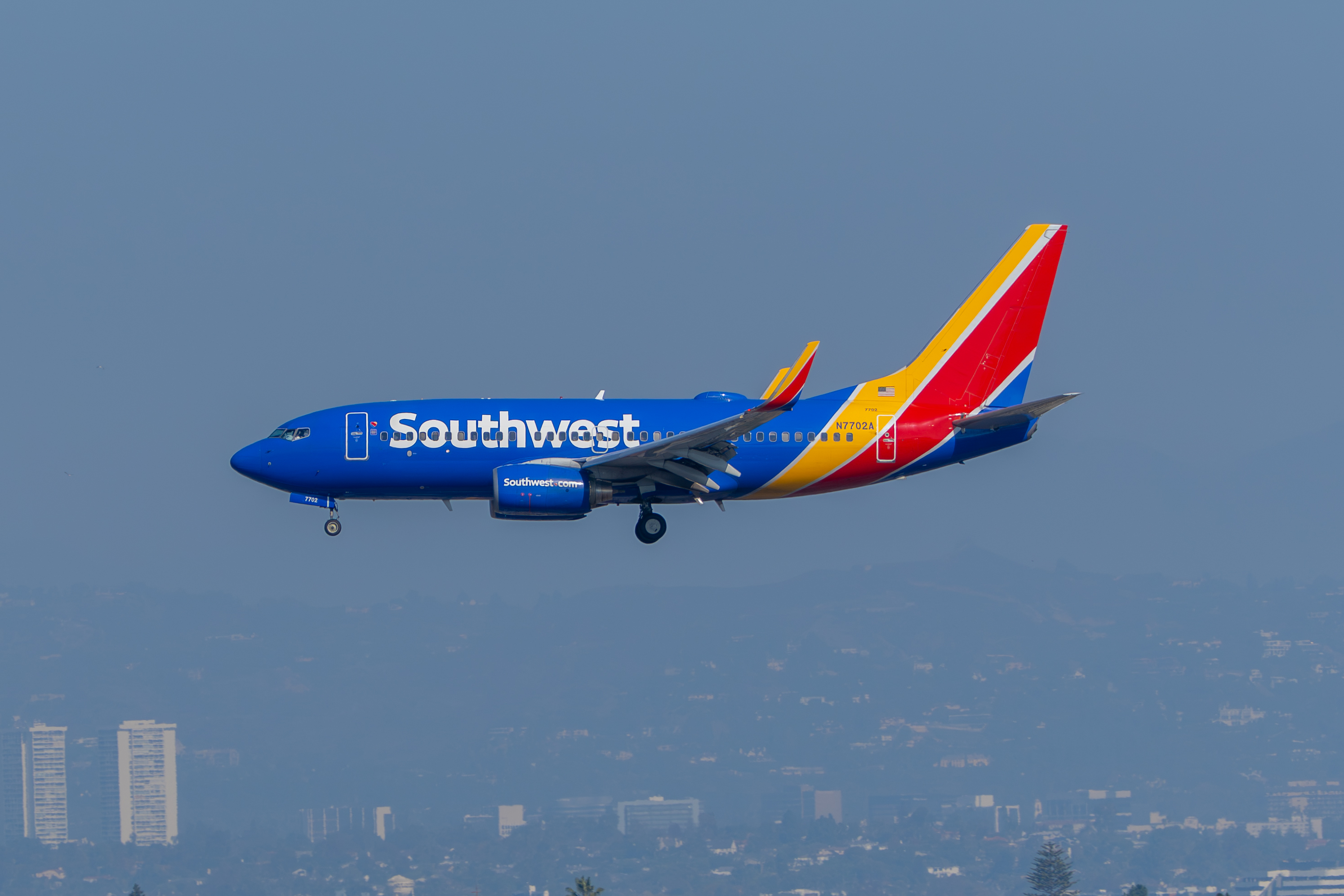 Southwest 737 landing at LAX Southwest 737 landing at LAX