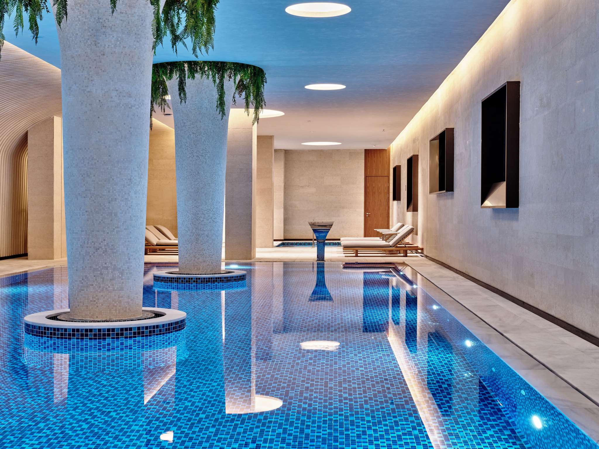 Swissotel Tashkent Swissotel Tashkent pool