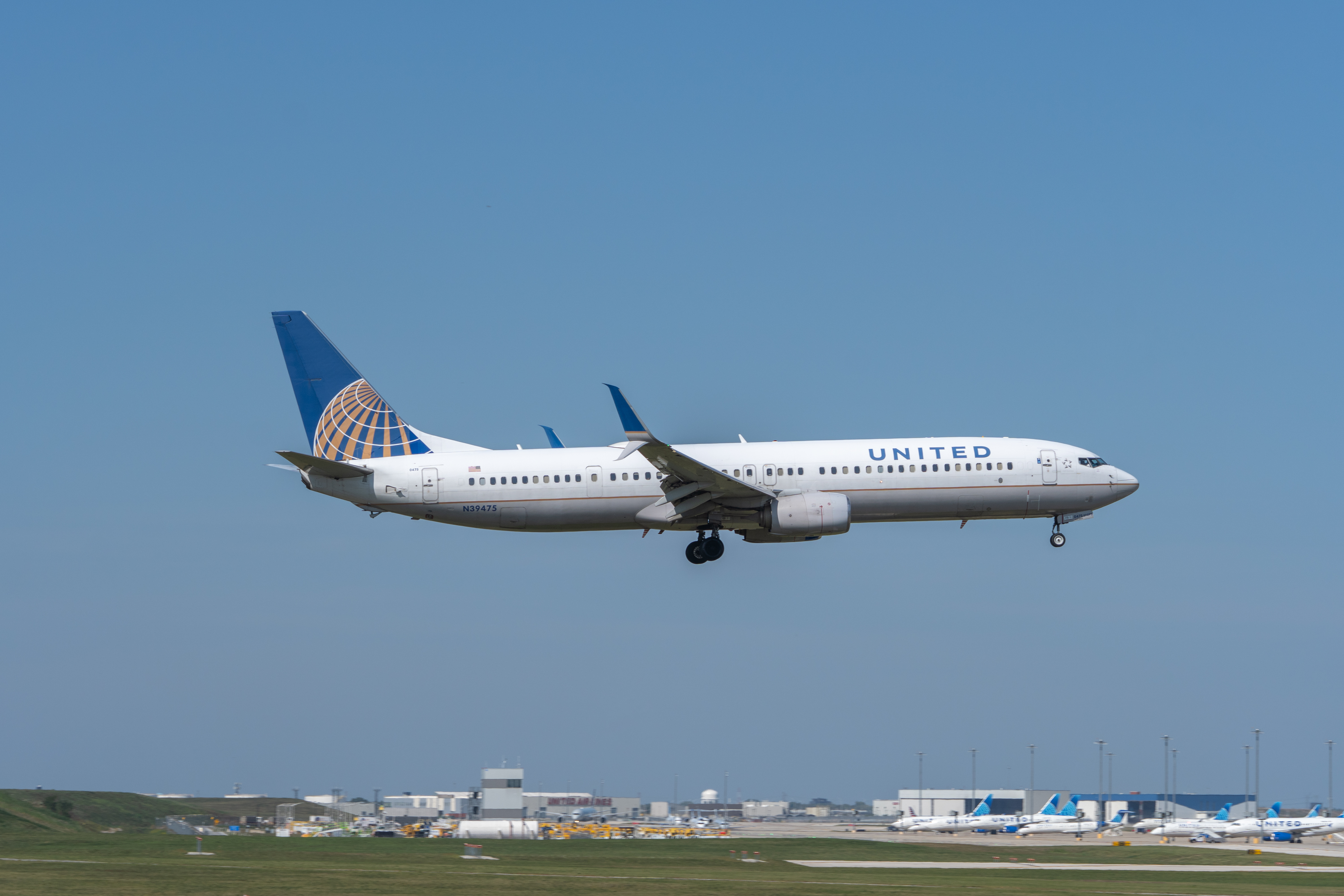 United 737 900er ORD United 737 900er ORD