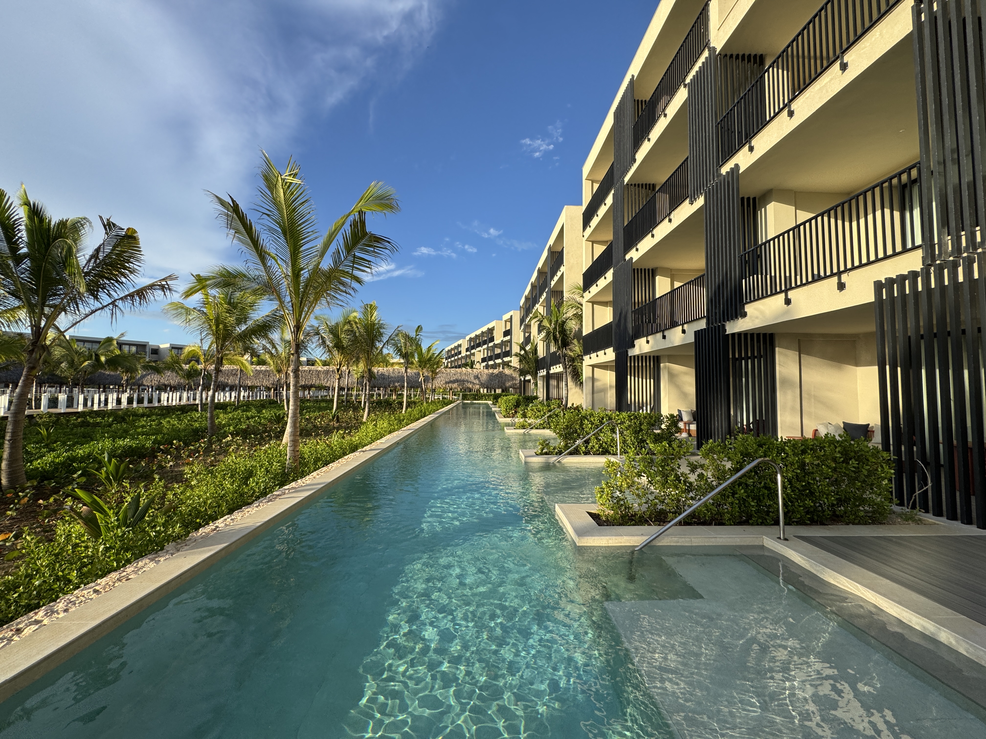 W Punta Cana Swim ip room pool