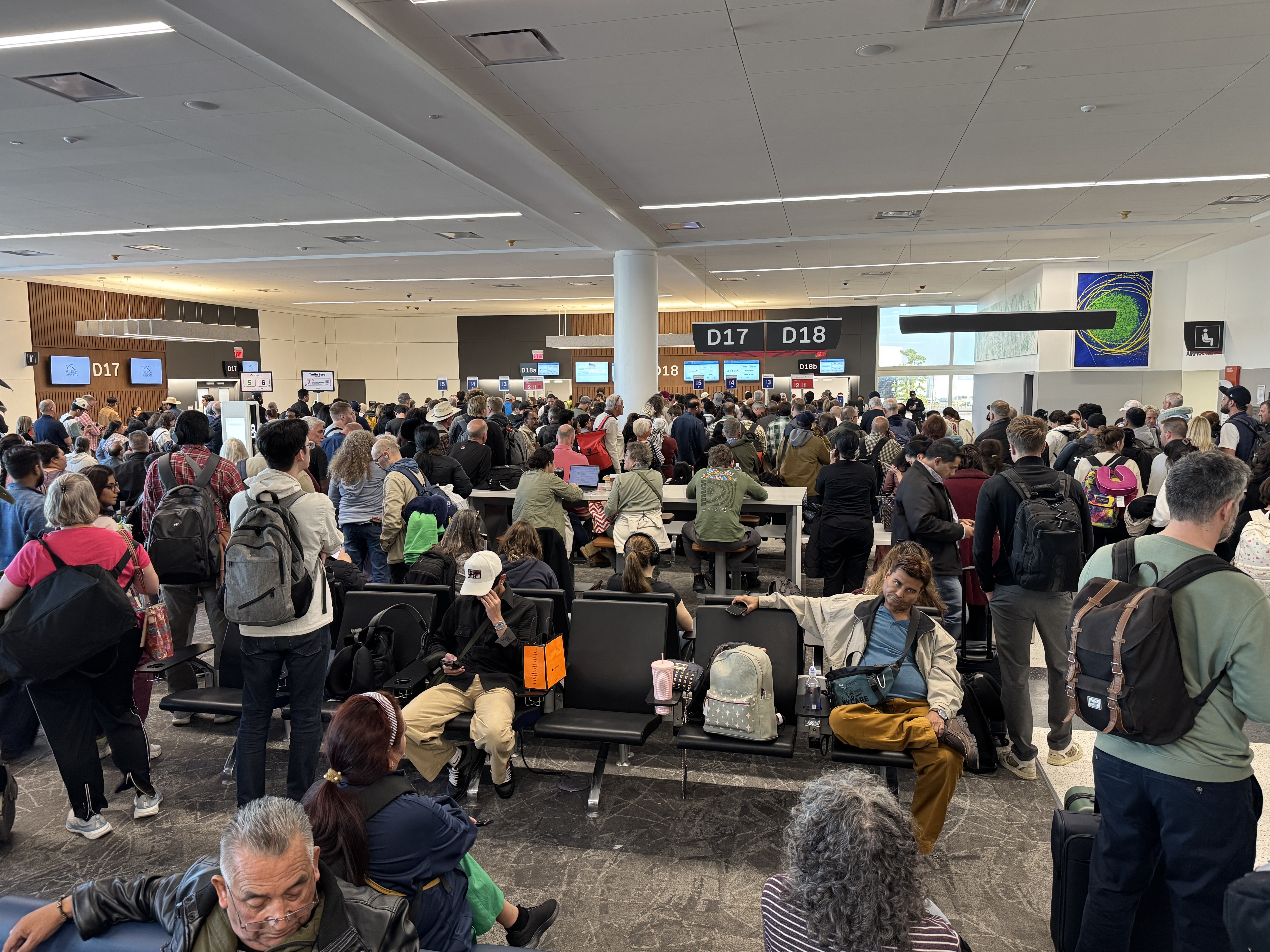Air France A350 900 IAH CDG economy boarding chaos