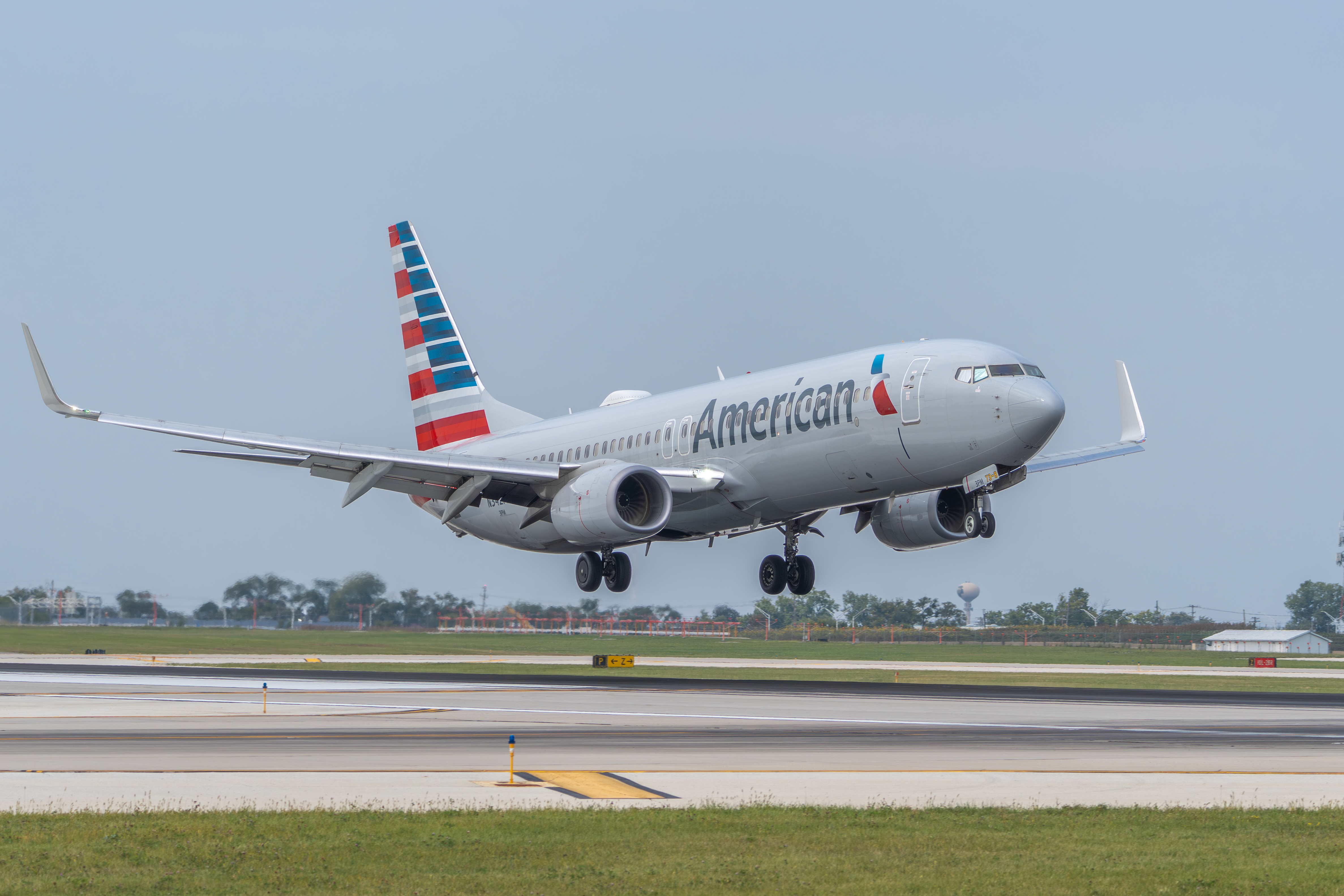 American Airlines landing at ORD