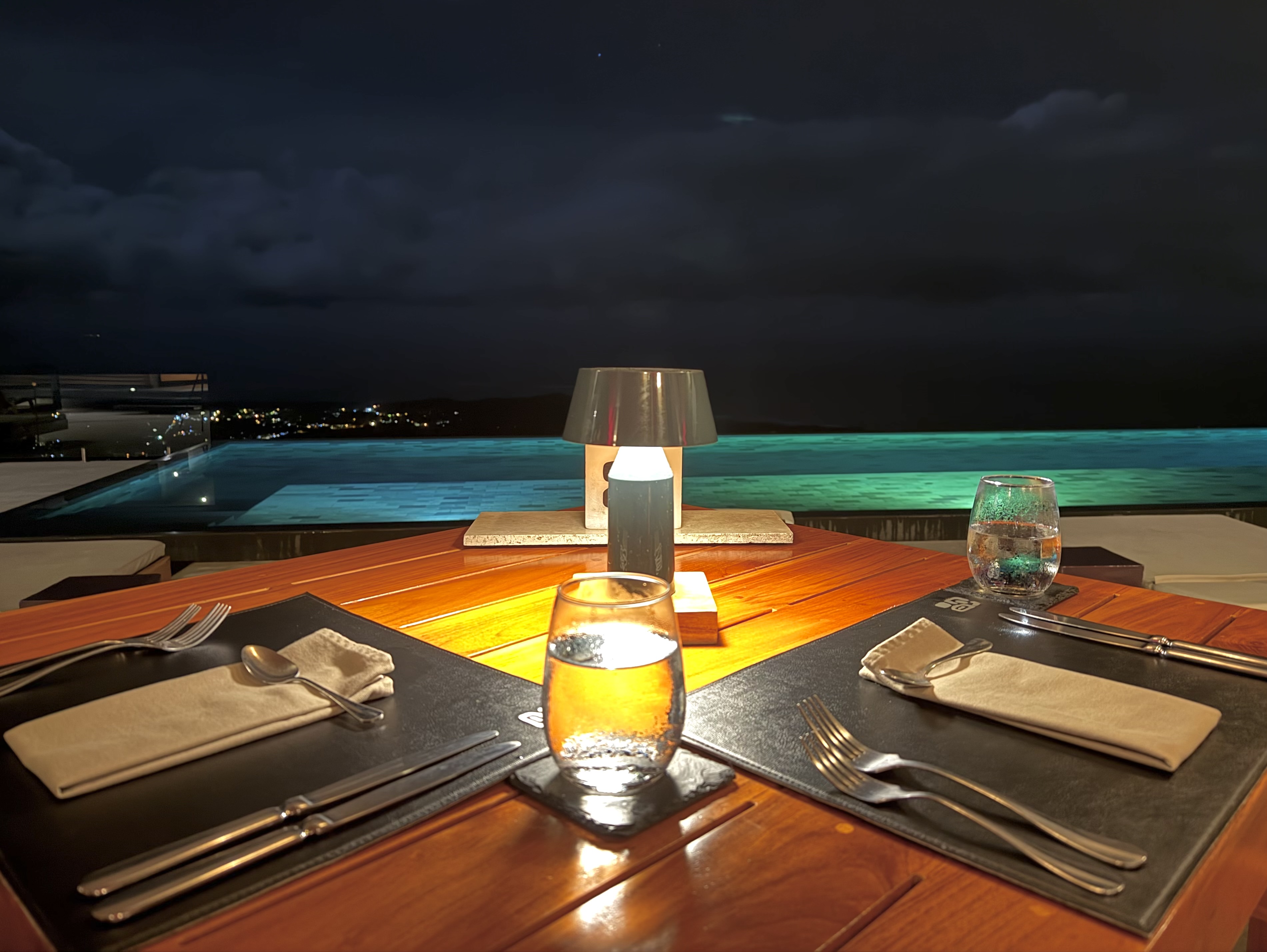 Kura Boutique Costa Rica dinner setting