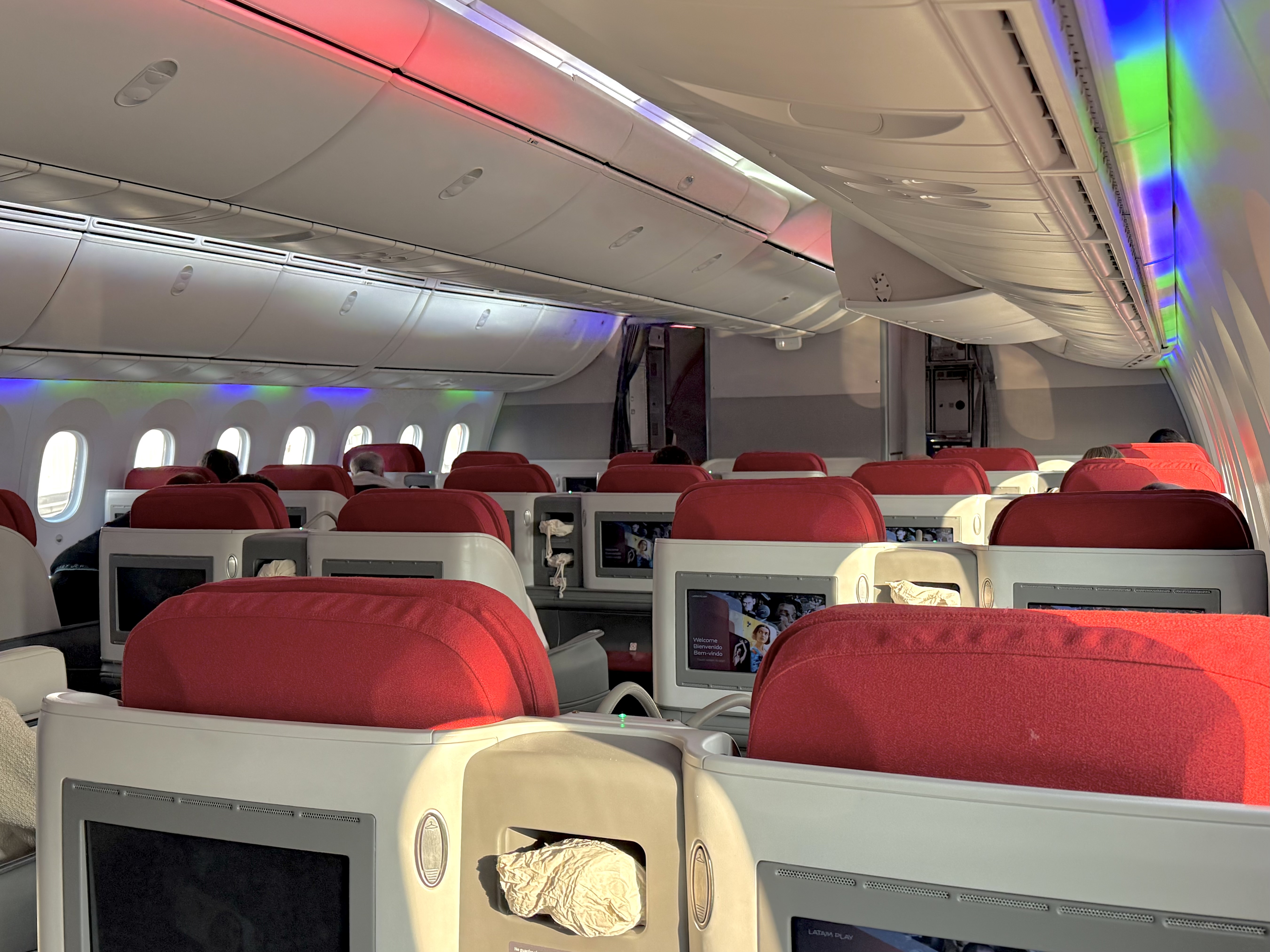 LATAM worst business class cabin