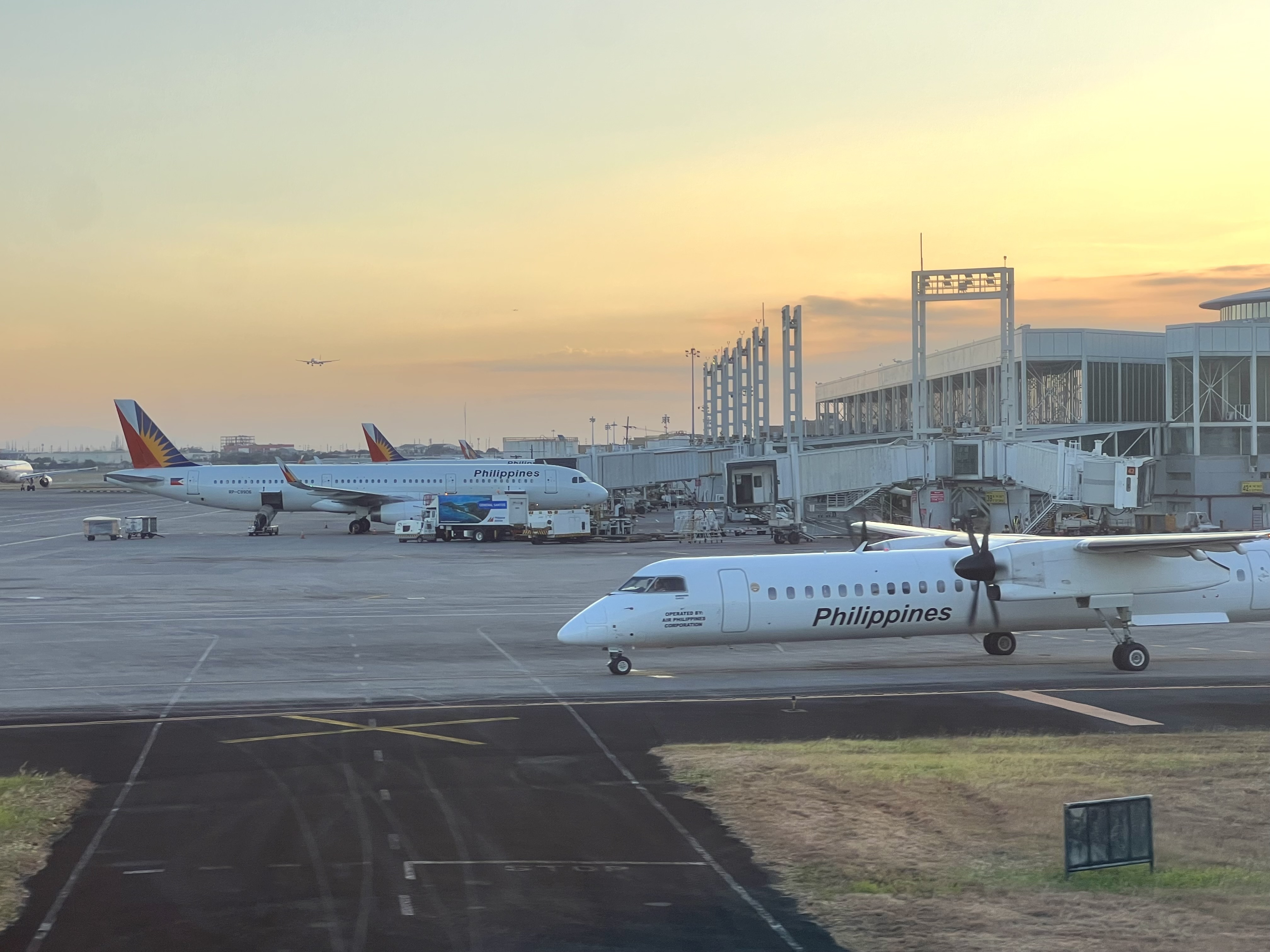 Philippine Airlines at Manila