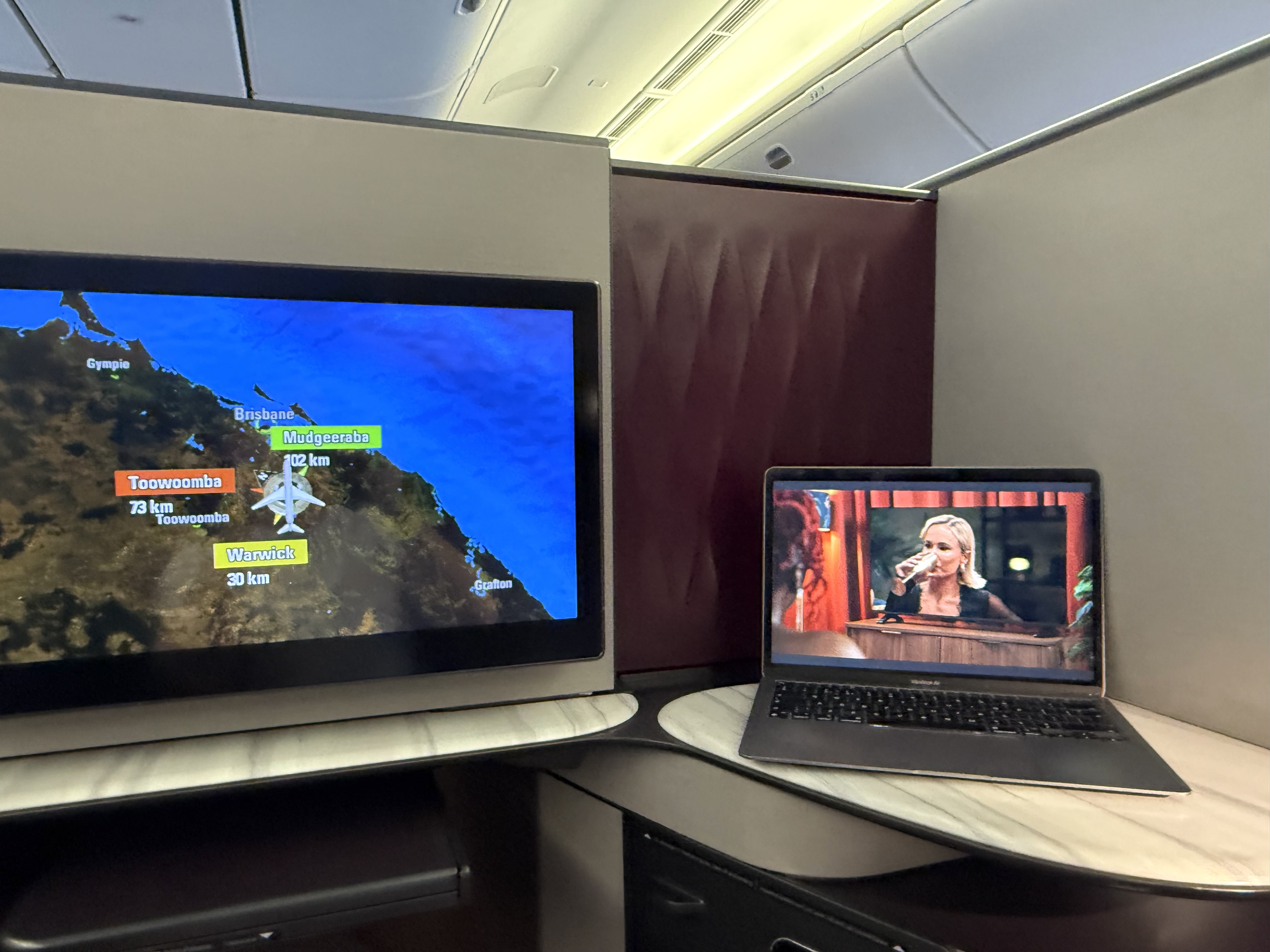 Streaming on Qatar Airways via Starlink Streaming on Qatar Airways via Starlink