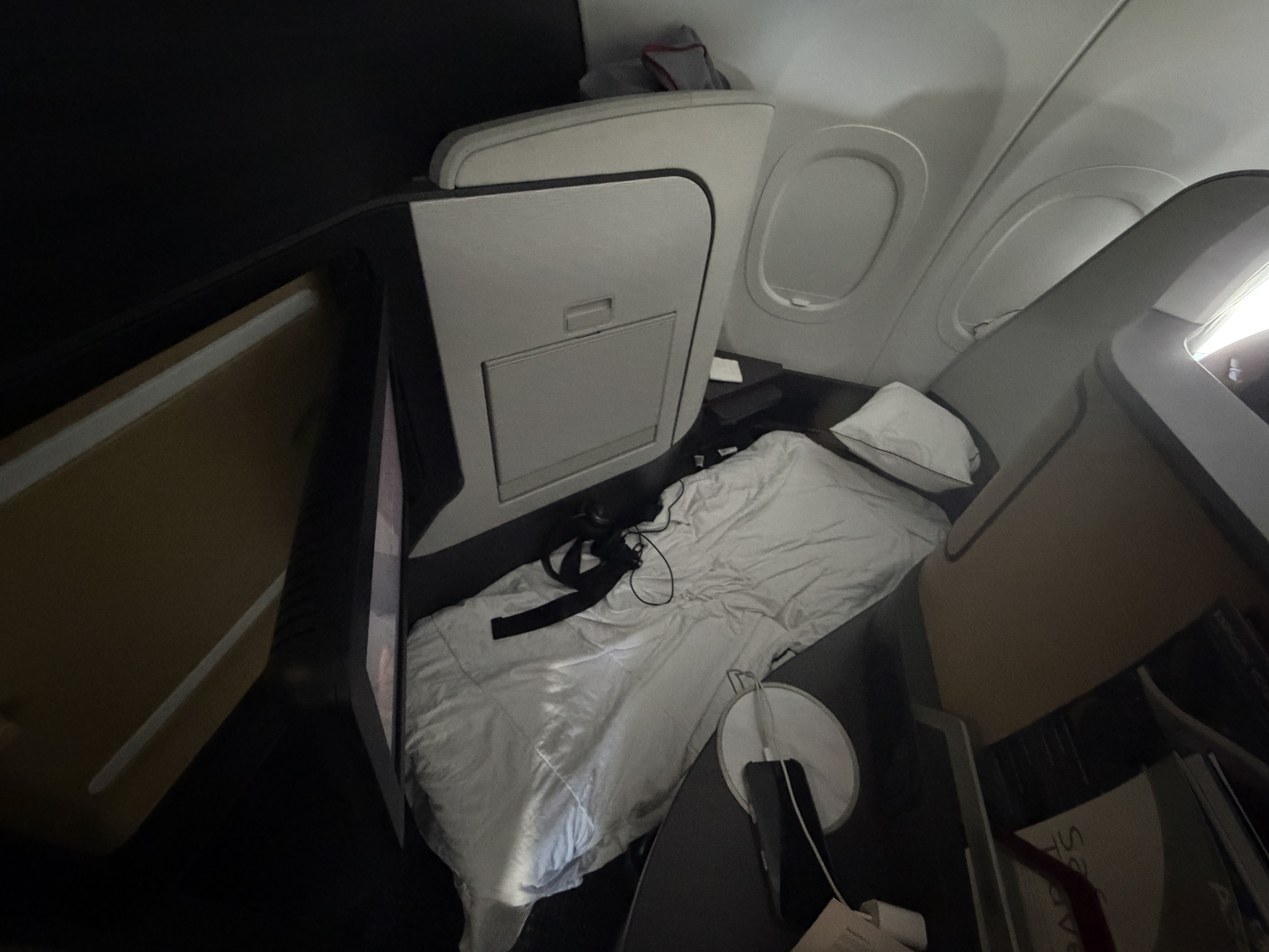 AA A321XLR Flagship Bed AA A321XLR Flagship Bed