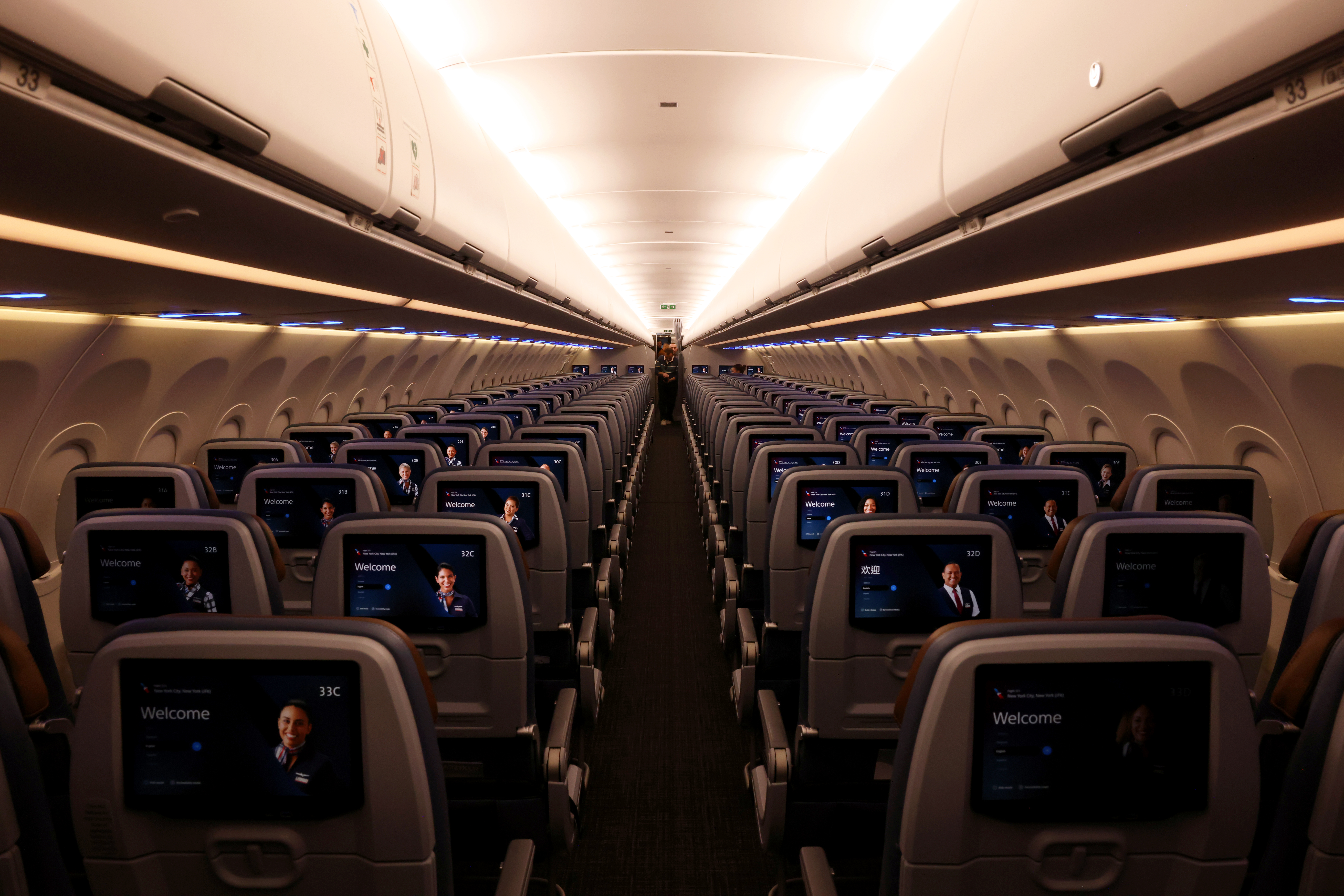 AA XLR Main Cabin reverse