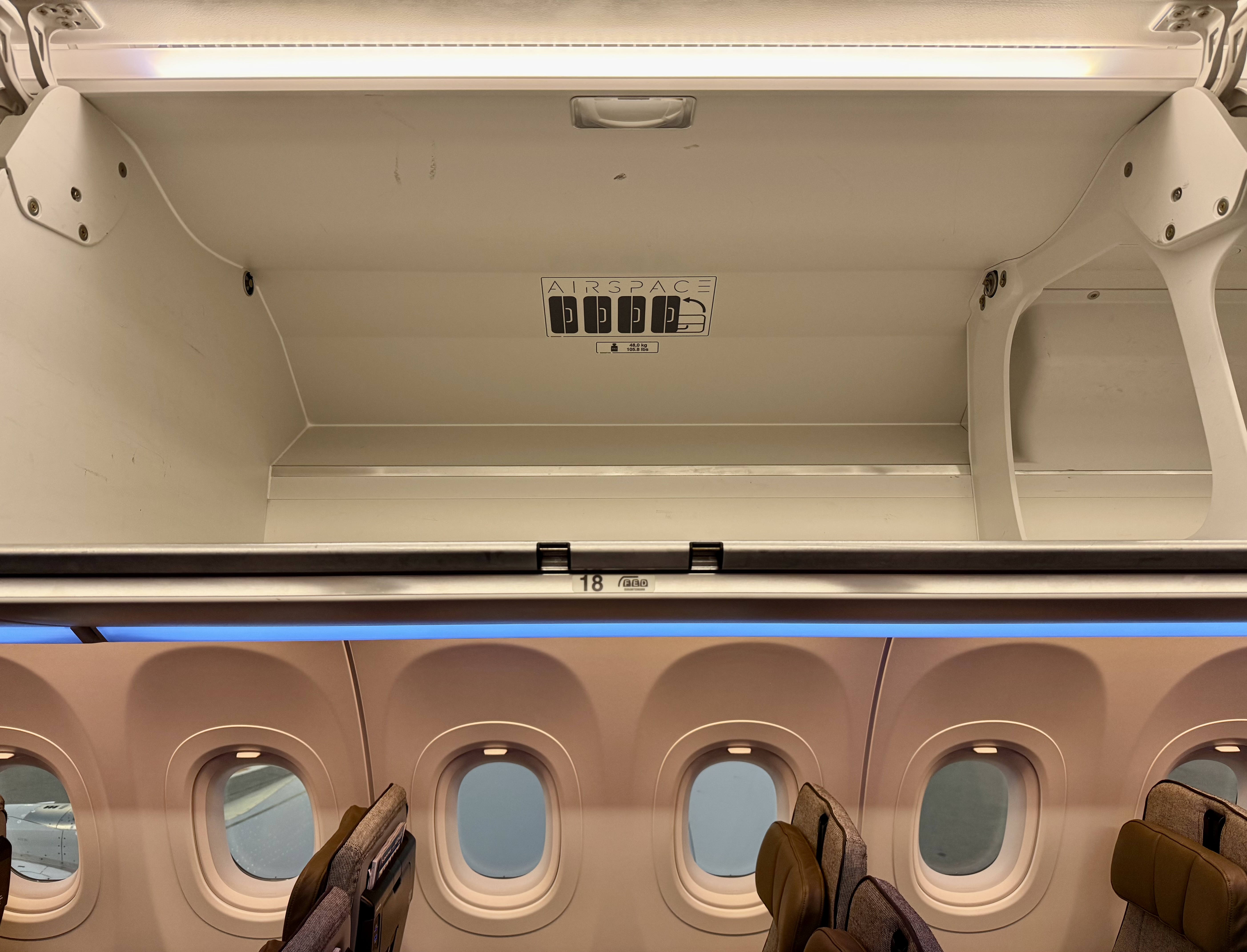 Qantas Airbus A321XLR airspace stowage
