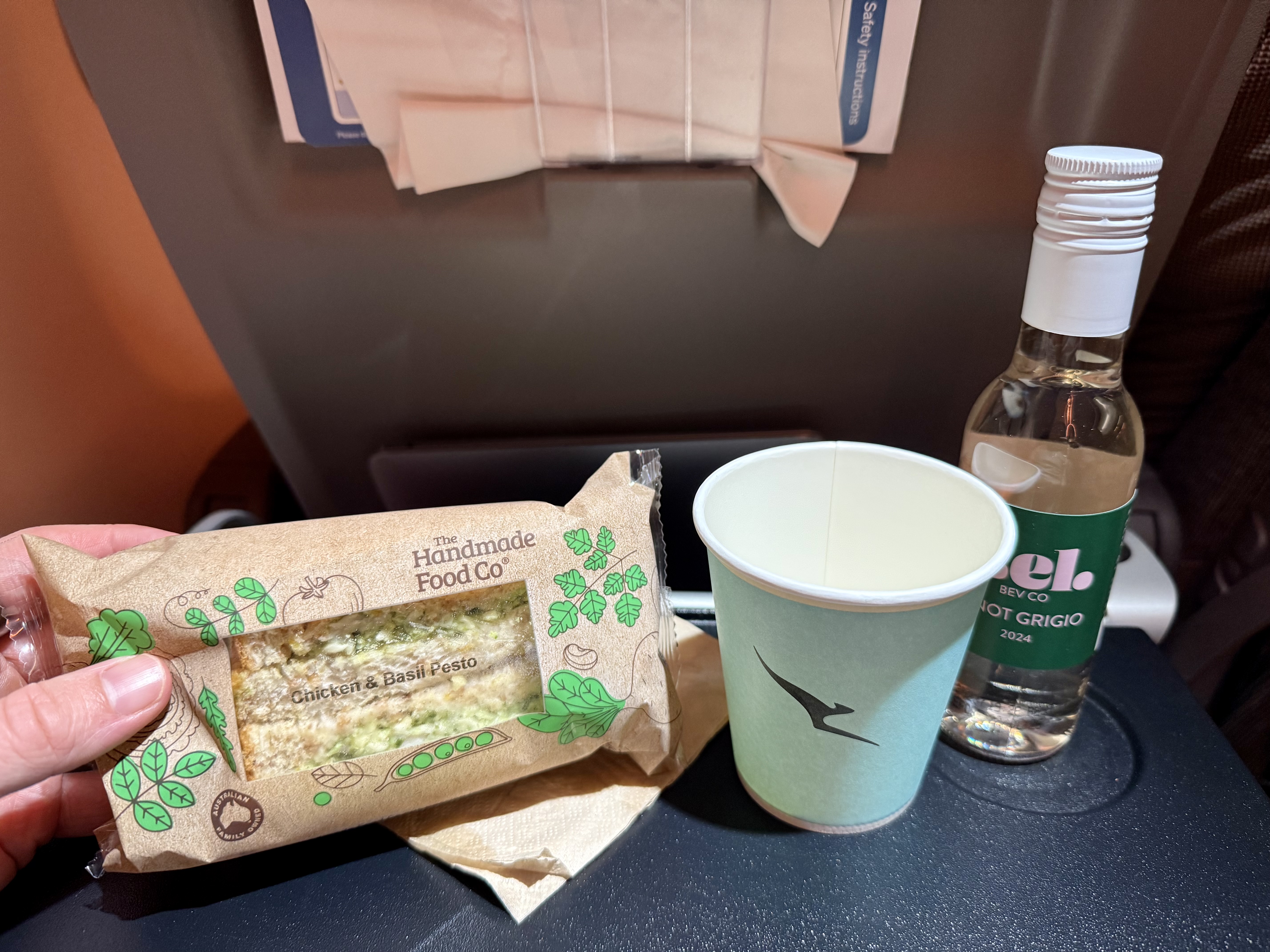 Qantas Airbus A321XLR economy catering
