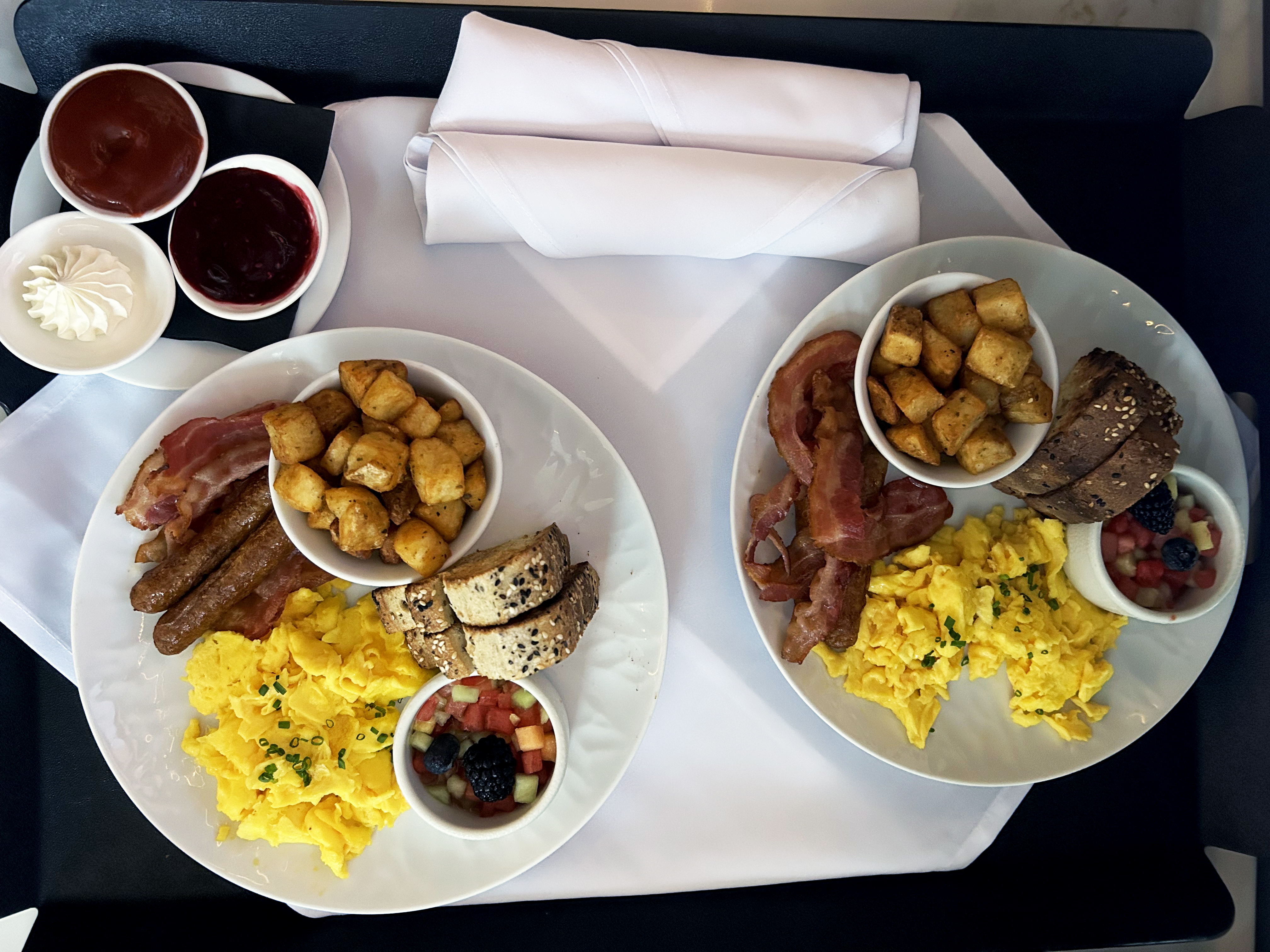 Vogue Hotel Hilton Montreal room service English breakfast Vogue Hotel Hilton Montreal room service English breakfast