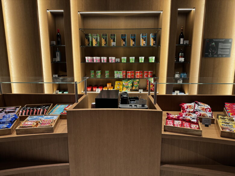 AC Hotel Vilnius snack shop