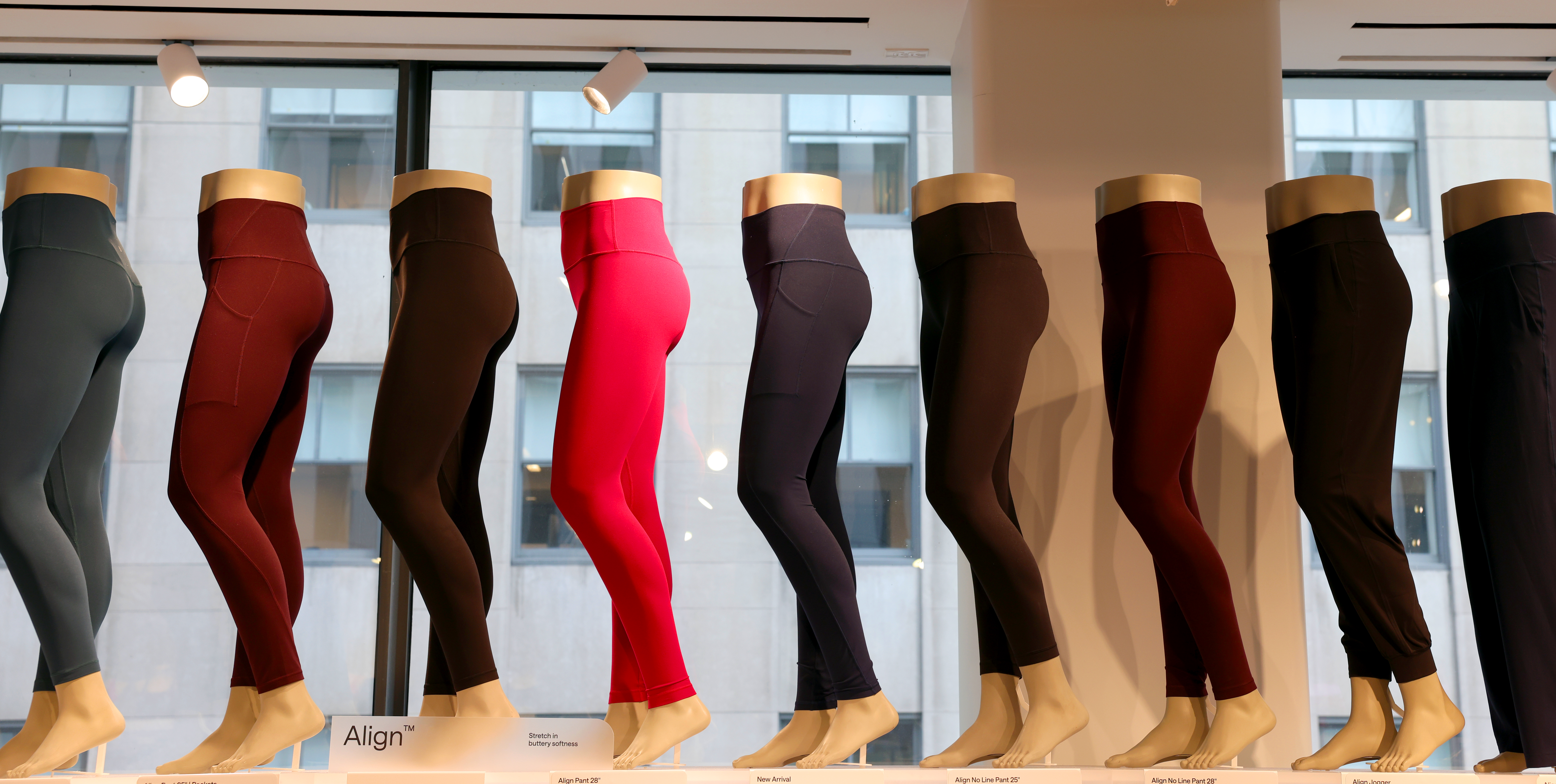 Lululemon and Amex Platinum mirror card lululemon NYC shopping leggings mannequins