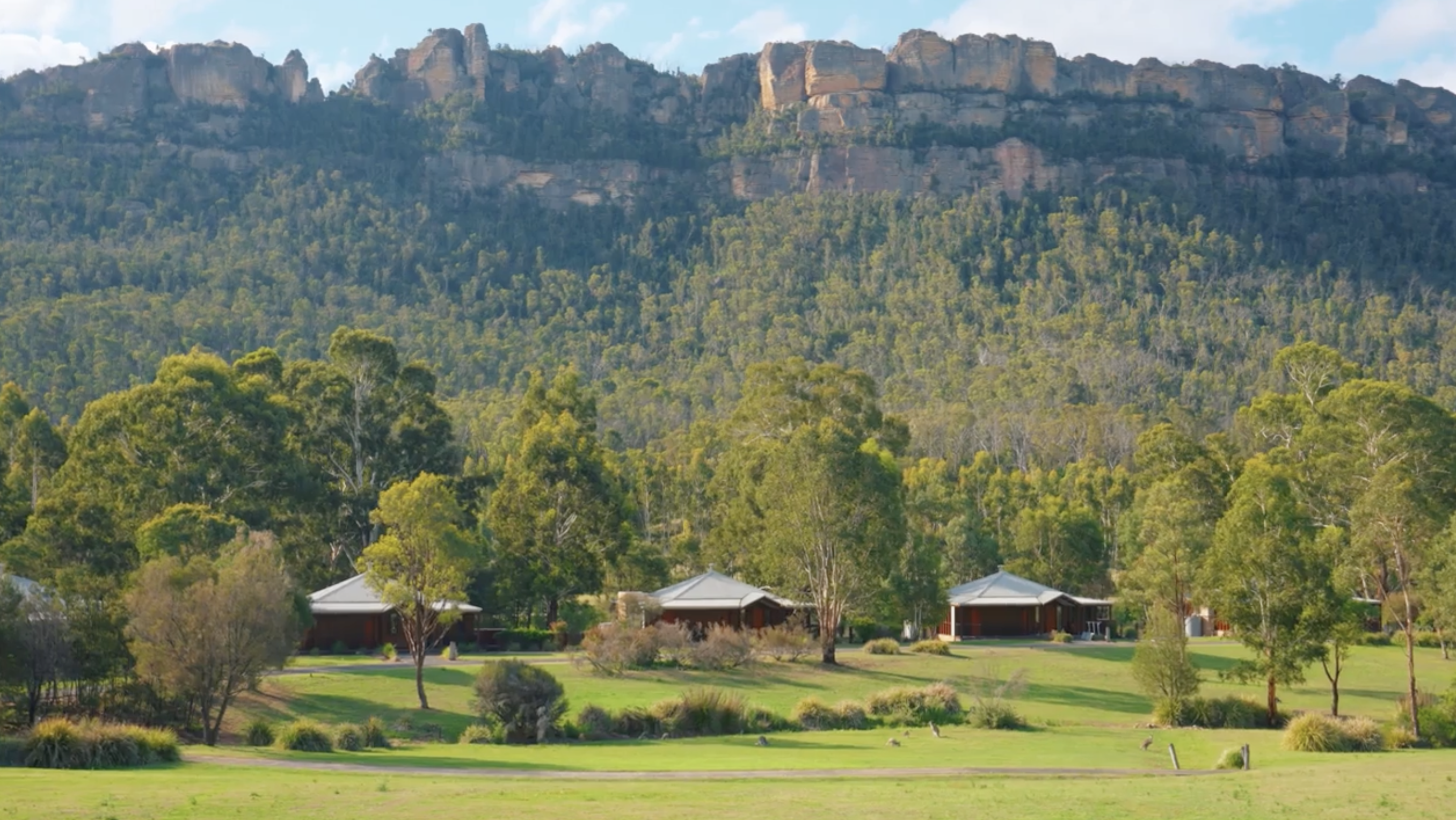 Emirates Wolgan Valley Ritz Carlton Australia scenery Emirates Wolgan Valley Ritz Carlton Australia scenery