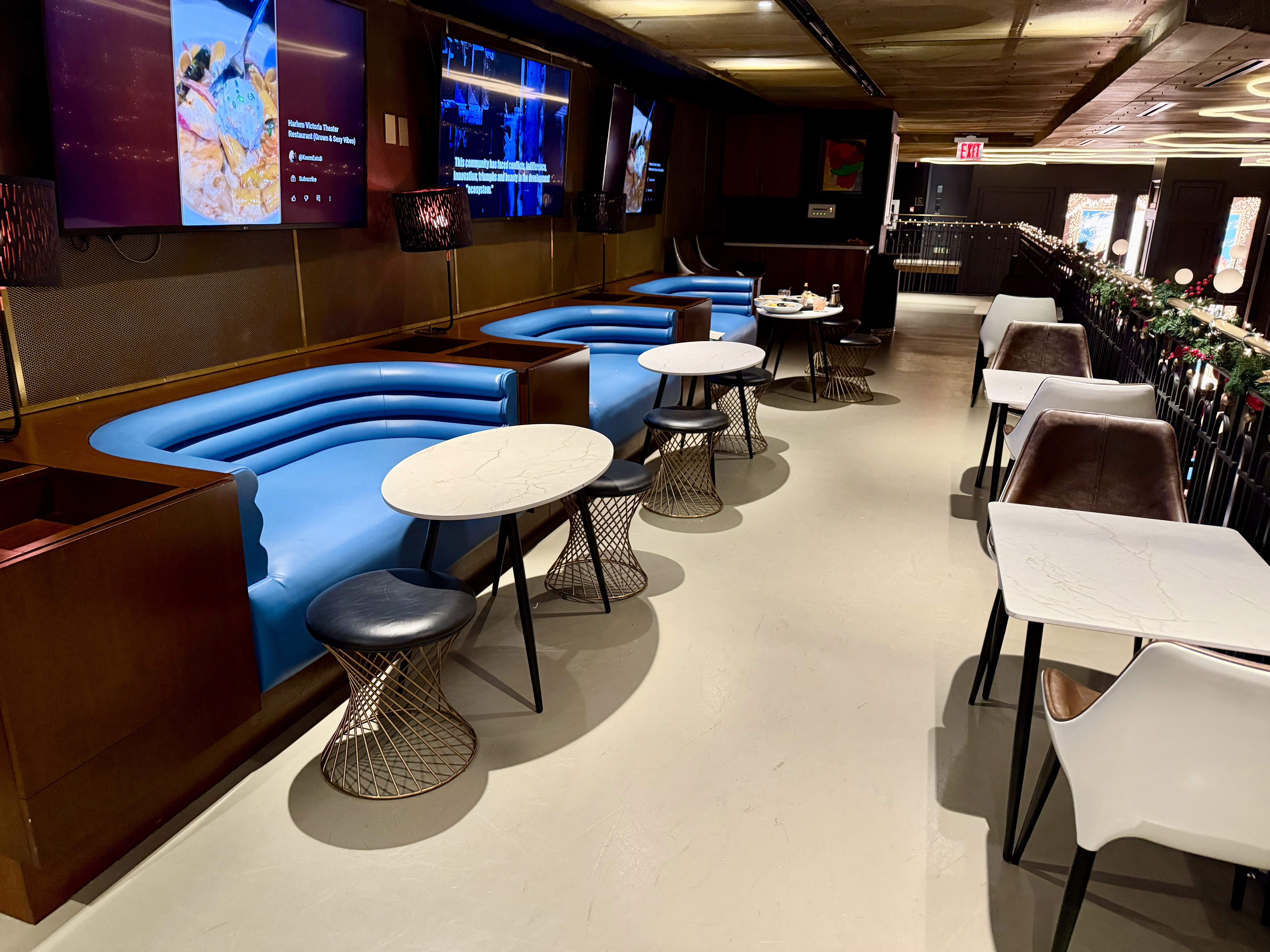 Renaissance Harlem Seating