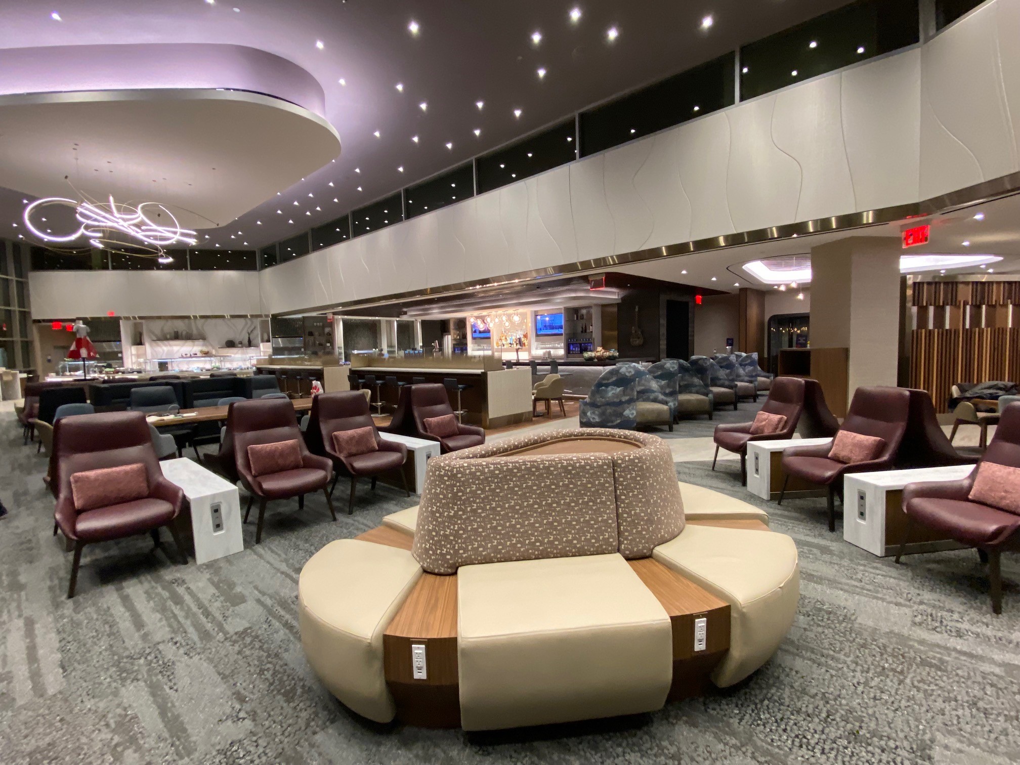 Delta Sky Club Nashville International Airport Delta Sky Club Nashville International Airport